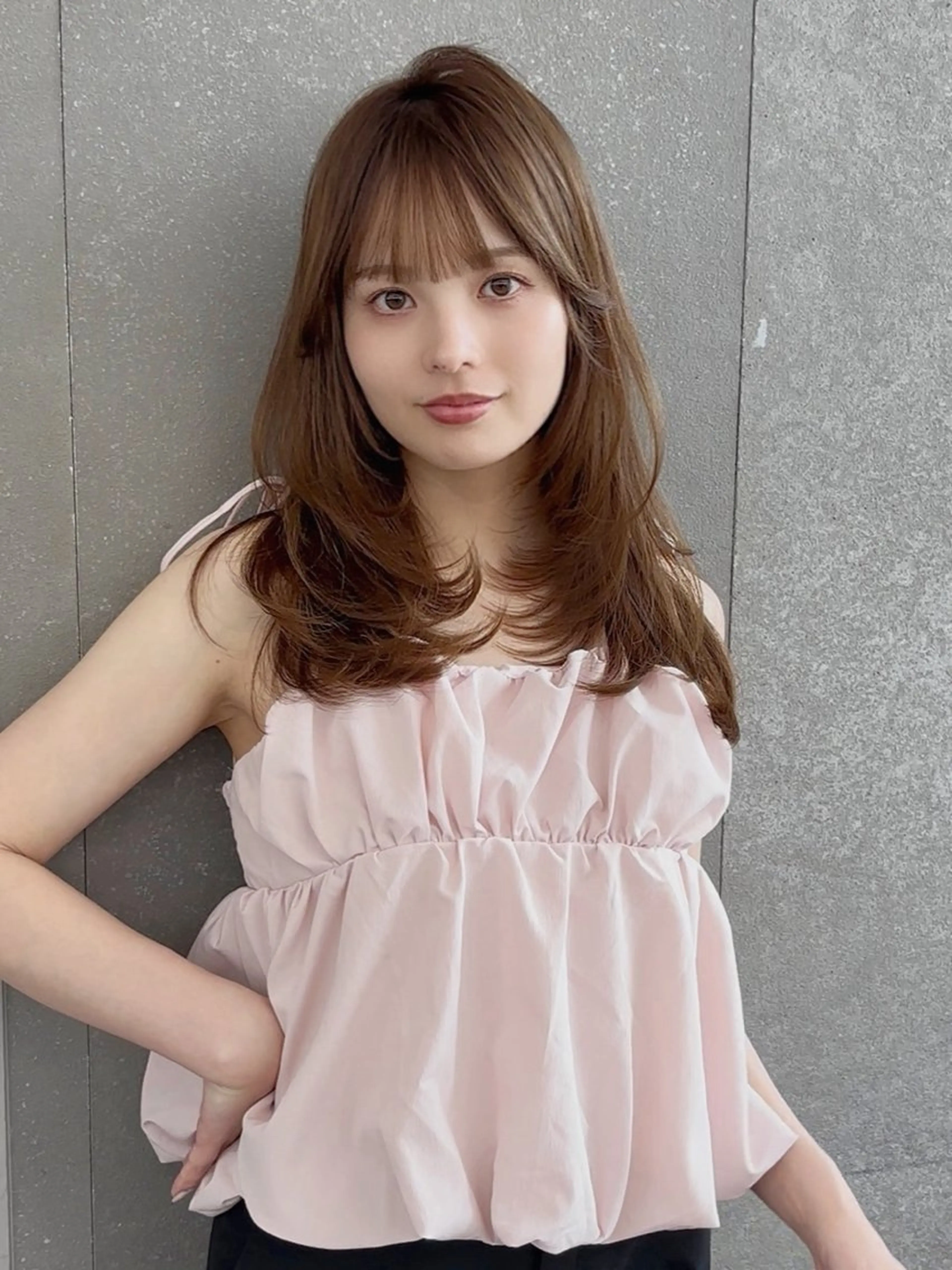 ミディアム カラー ベージュカラー レイヤーカット 縮毛矯正 【美髪矯正) 吉村　清志のヘアスタイル