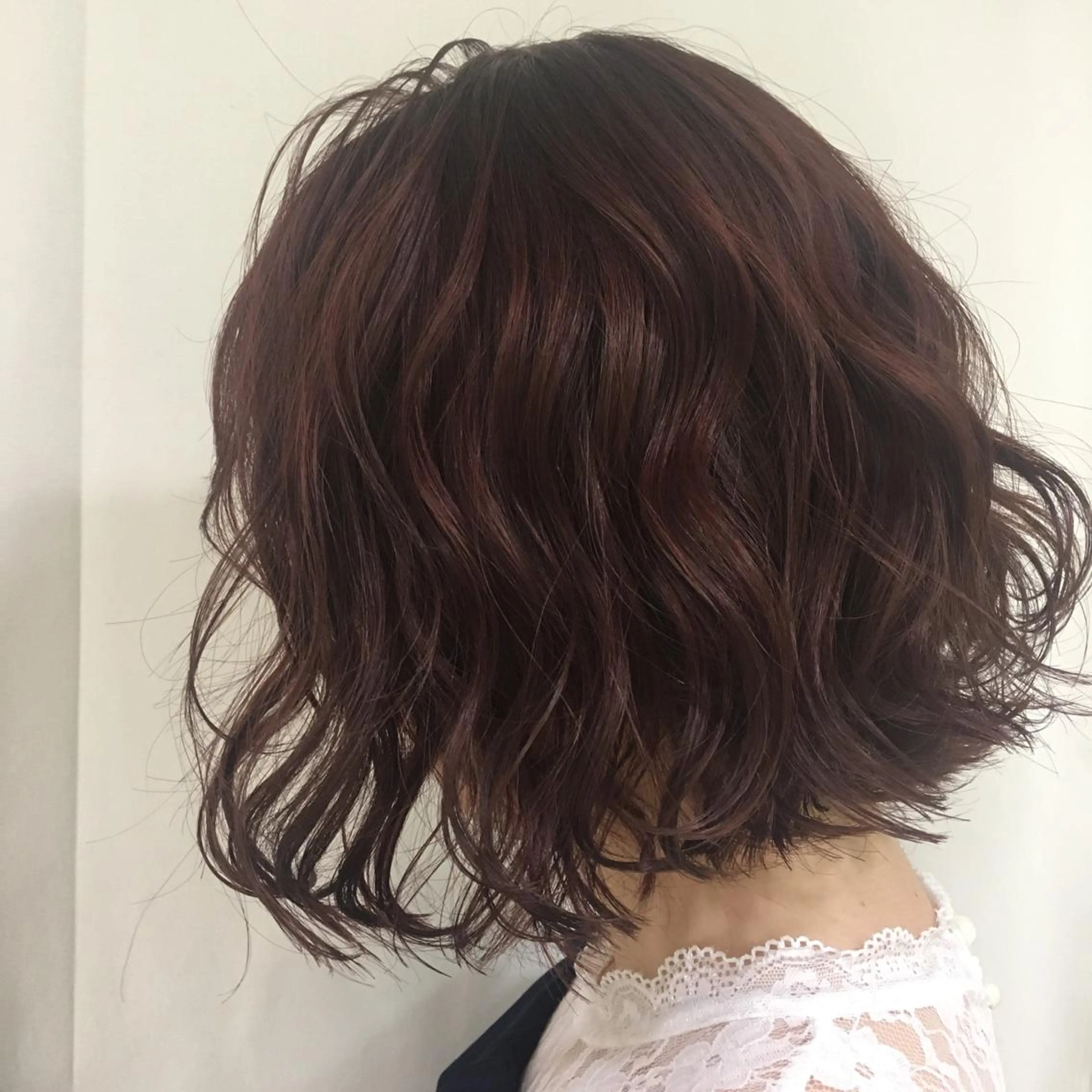 ミディアム カラー ヘアアレンジ ラベンダーカラー ラベンダーピンク ピンクカラー ボブ きむえり/セット/ 髪質改善/カラーのヘアスタイル