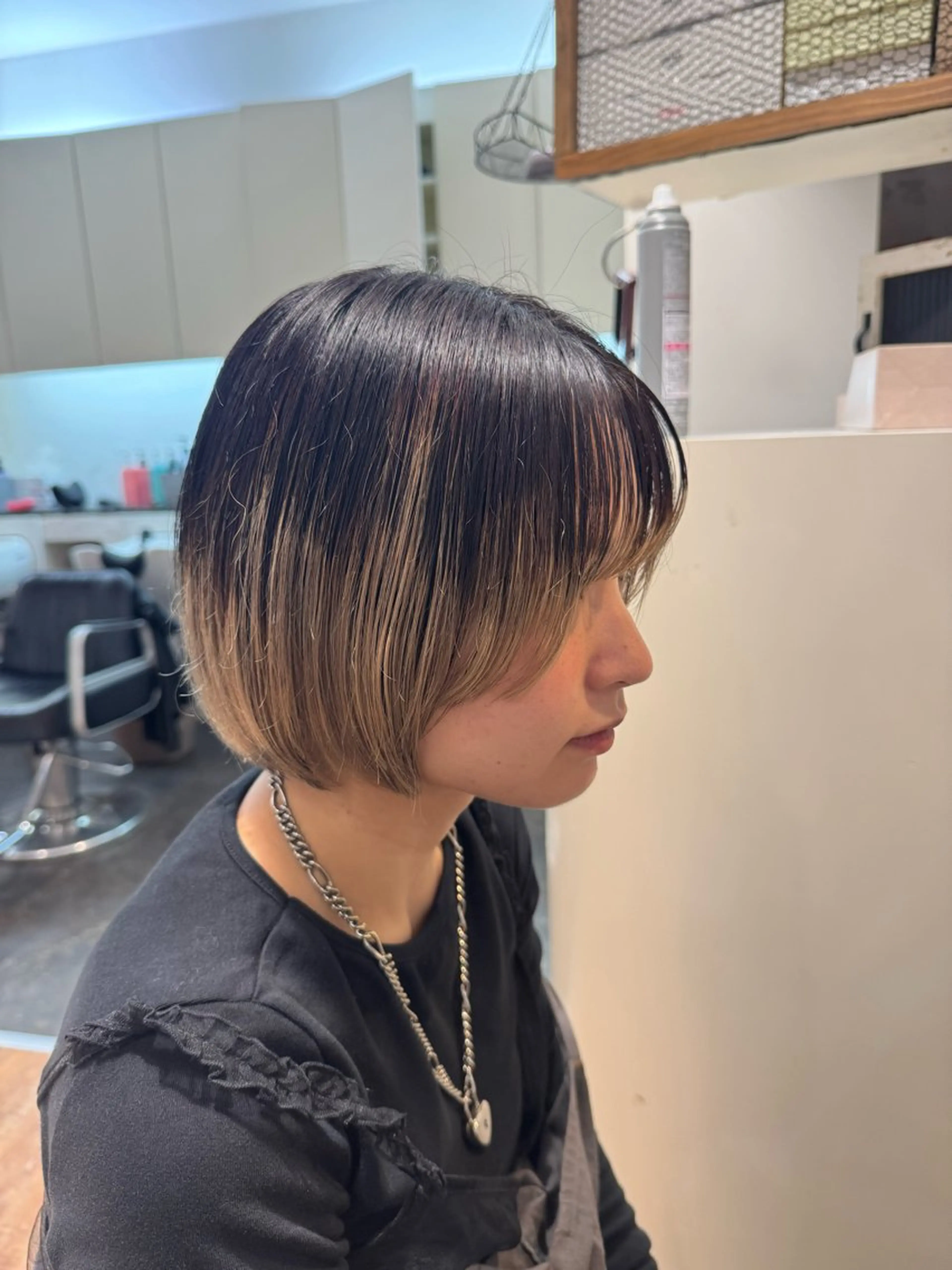 ショート カラー ブリーチ デザインカラー ヘアカラー トリートメント hip's eyes 渡辺舜のヘアスタイル
