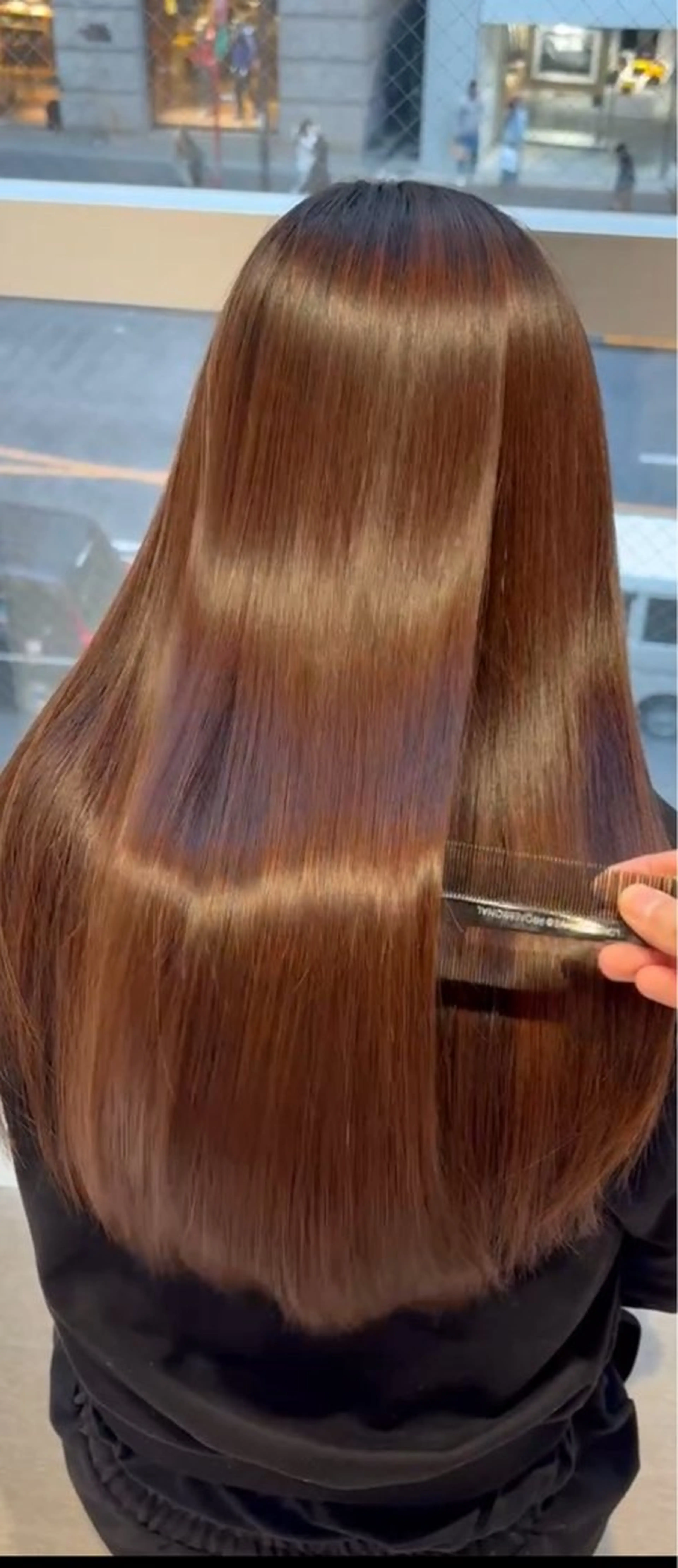 ロング カラー 髪質改善 ヘアカラー トリートメント ARMONY表参道店所属・韓国風レイヤーカラー ライムのヘアスタイル