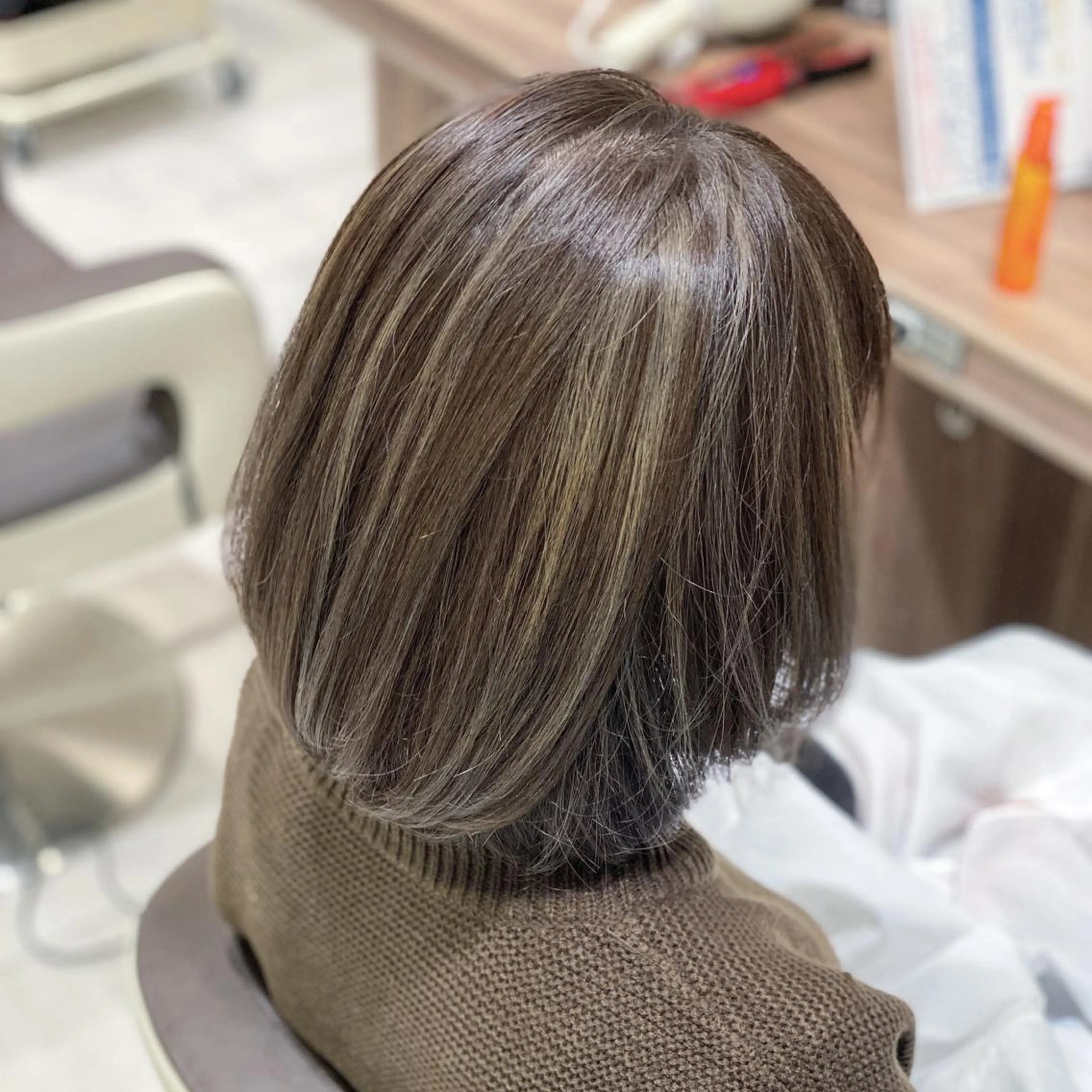 ミディアム カラー ハイライトカラー ハイライト ヘアカラー トリートメント 💎大人ハイライト 💎上杉一也💎のヘアスタイル