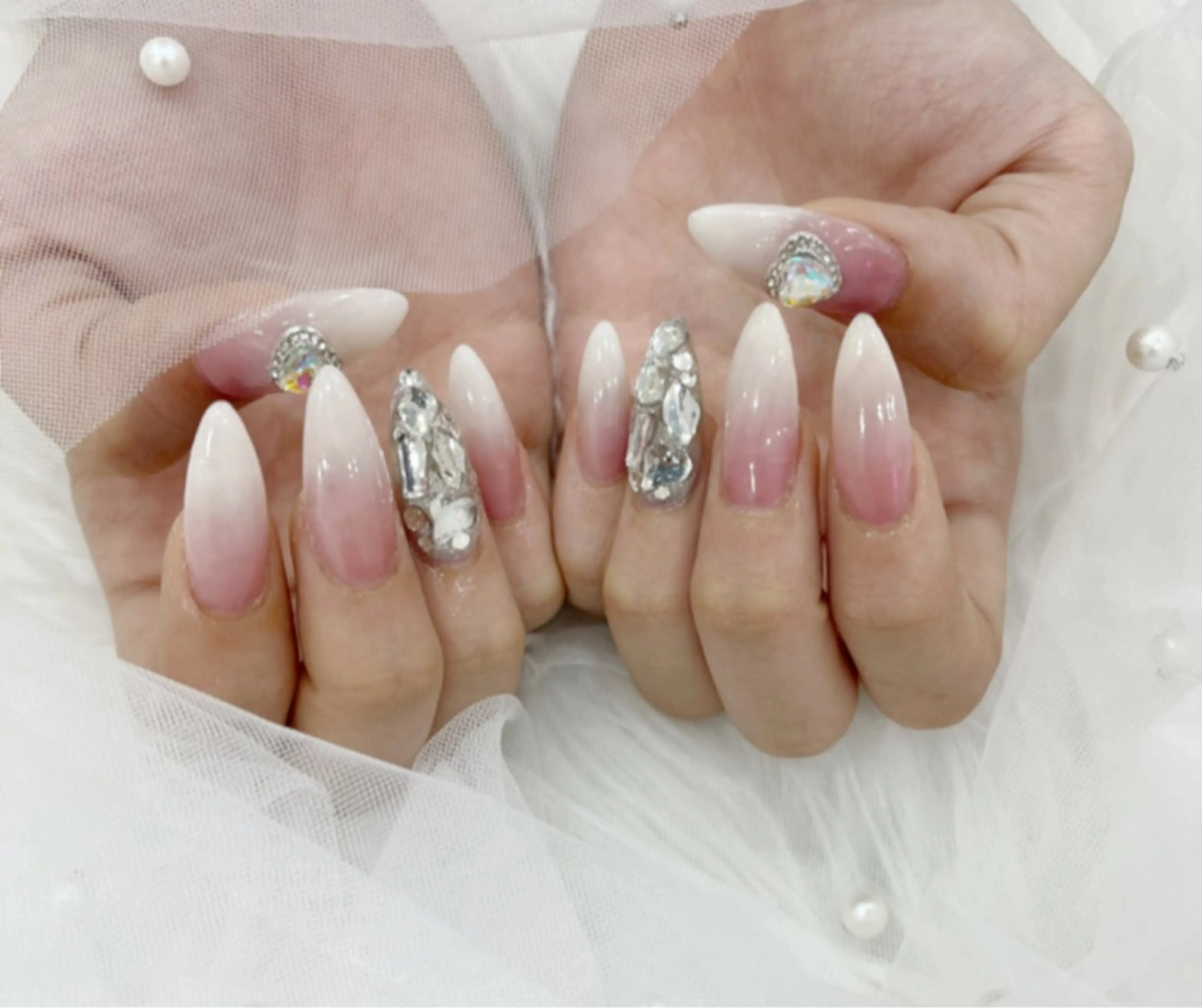 ネイル 長さ出し フットネイル ジェルネイル 韓国ネイル マグネットネイル #Amin所属・#Amin nail salonのネイルデザイン