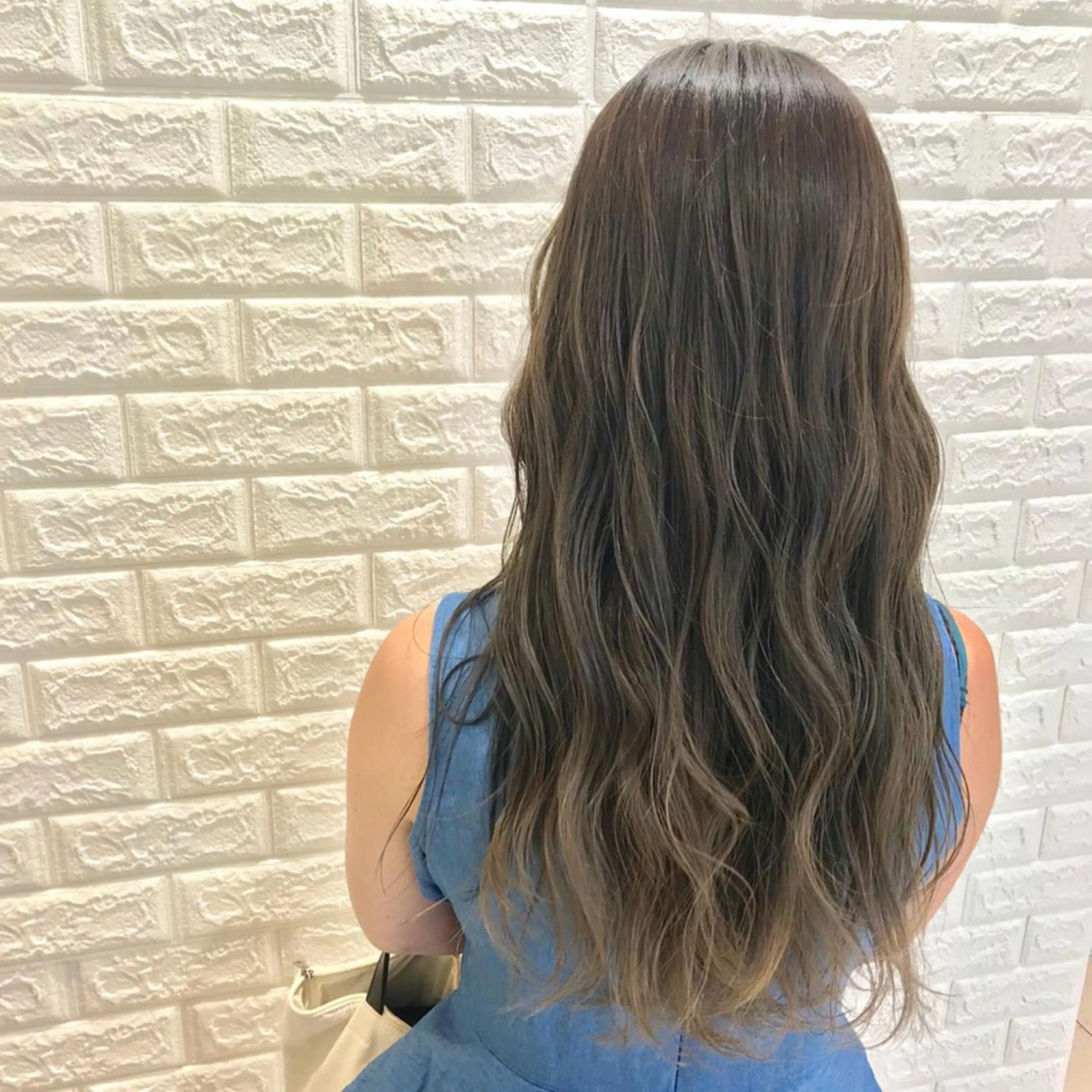 セミロング カラー カット ヘアカラー トリートメント D.log 大和西大寺店所属・川崎 雅大のヘアスタイル
