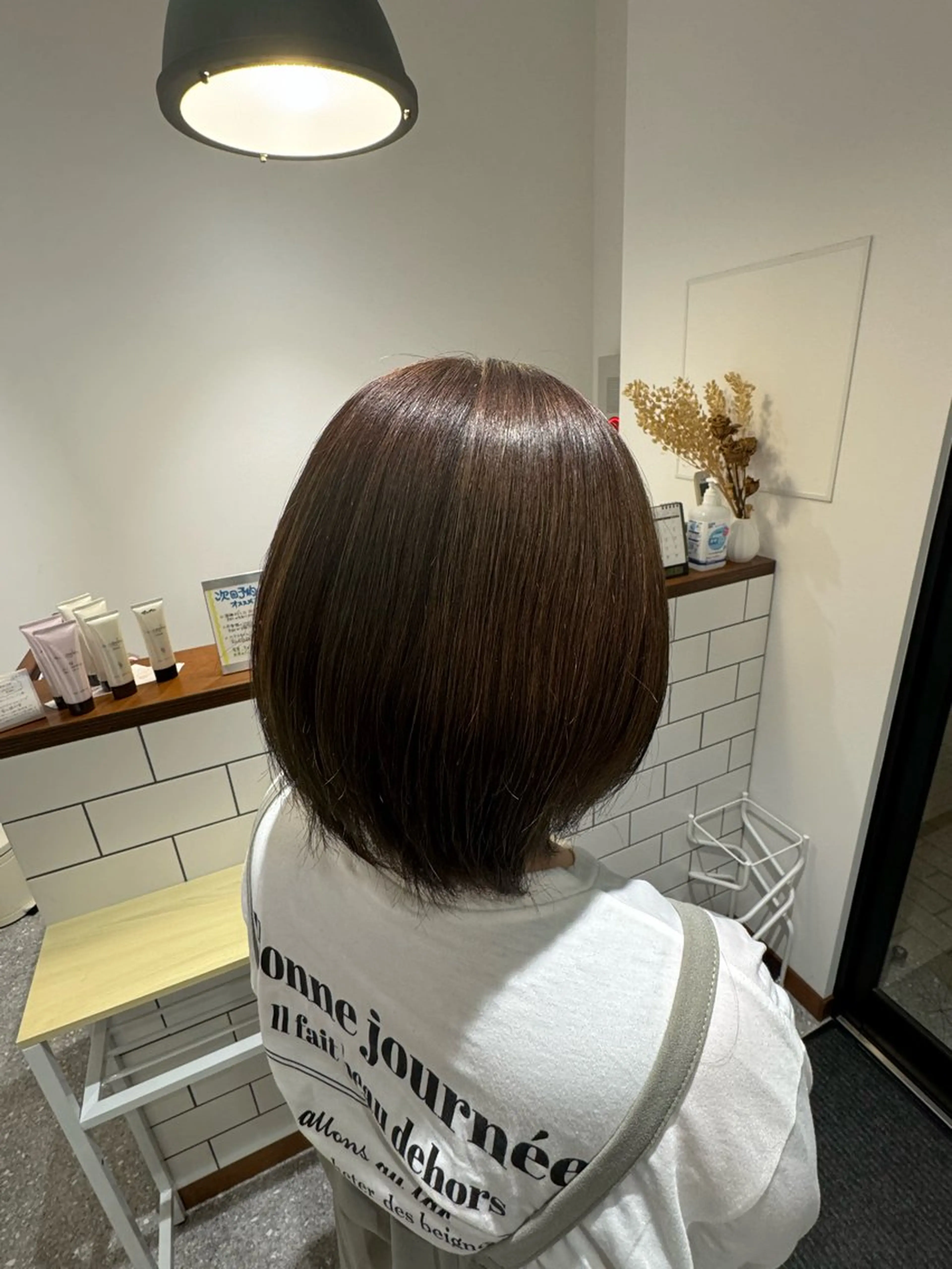 ショート カラー 南舘 由奈のヘアスタイル