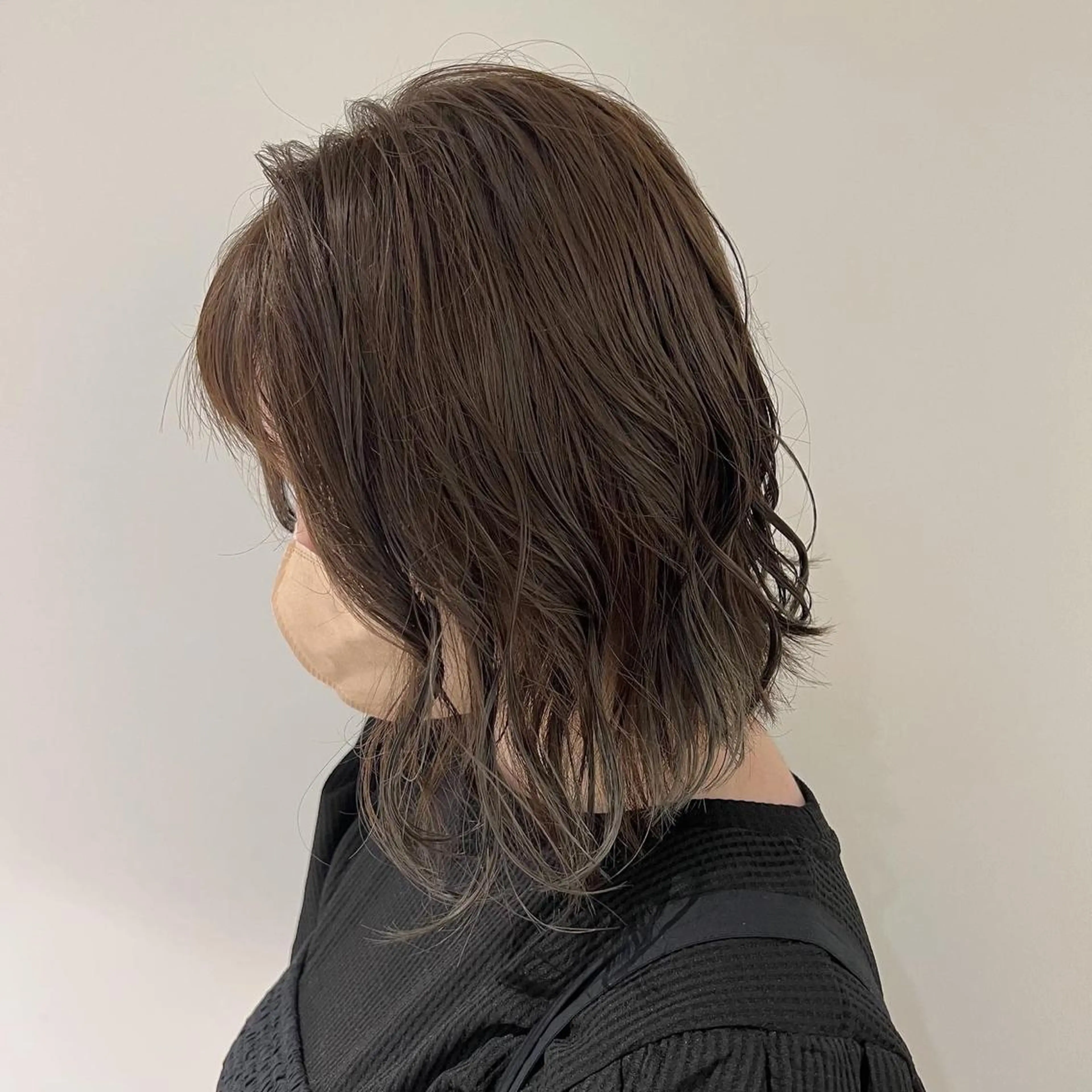 ミディアム カラー ヘアアレンジ ボブ 伸ばしかけ 暗髪カラー🫐パーマ おくだりんかのヘアスタイル