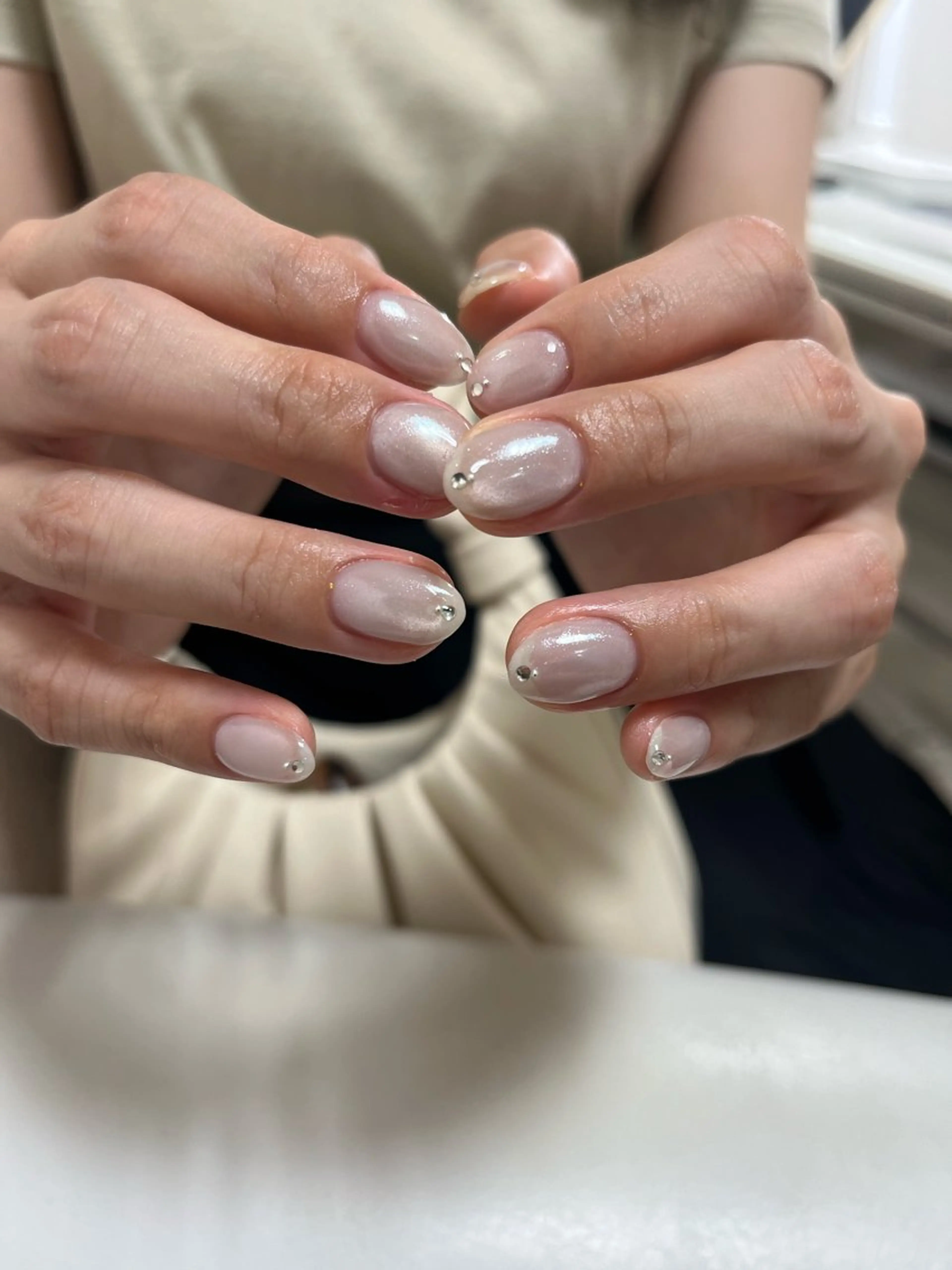 ネイル ニュアンスネイル シンプルネイル 森岡 知恵のネイルデザイン