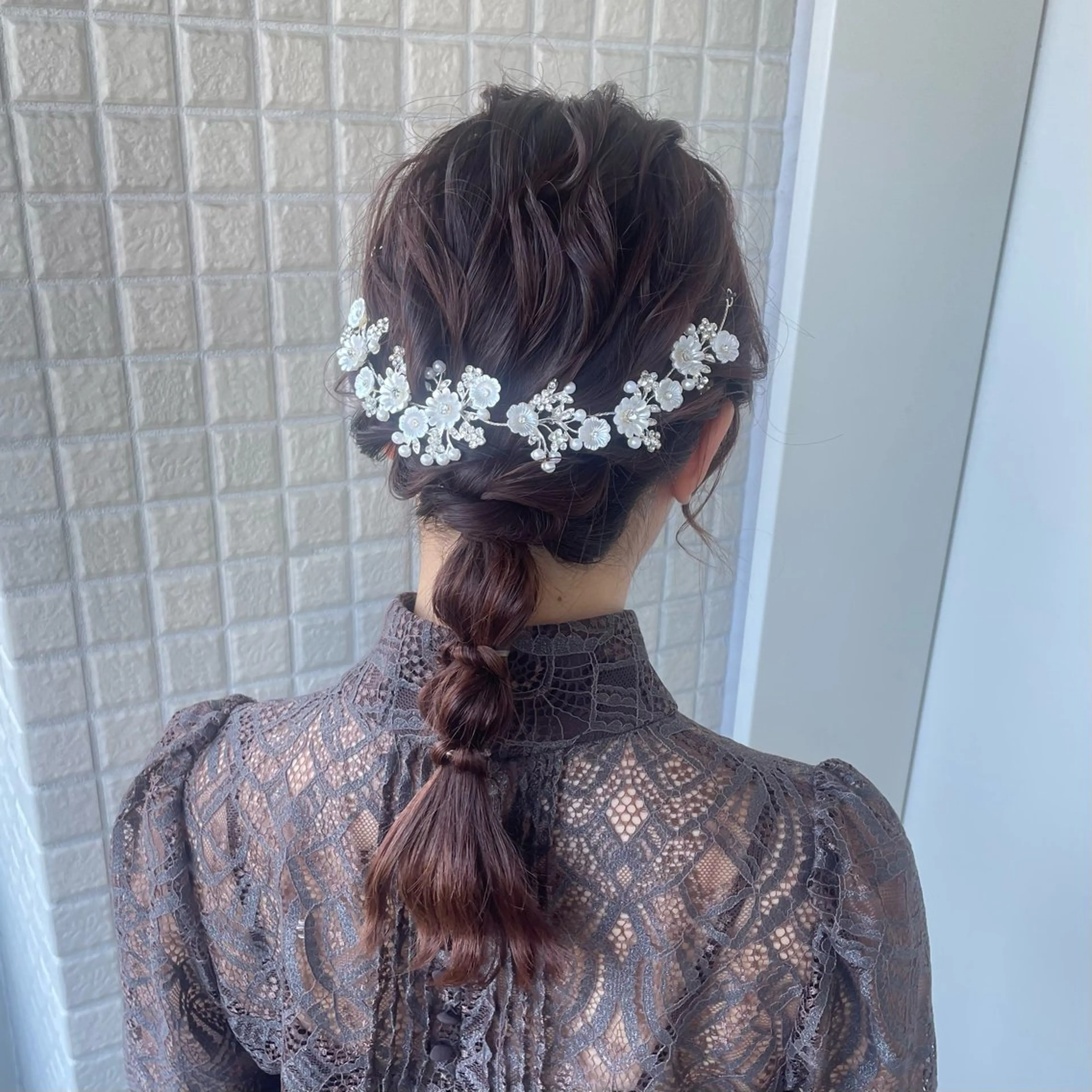 ヘアアレンジ 結婚式・ブライダル ヘアセット 透明感 カラー 艶髪 縮毛矯正🫒airiのヘアスタイル