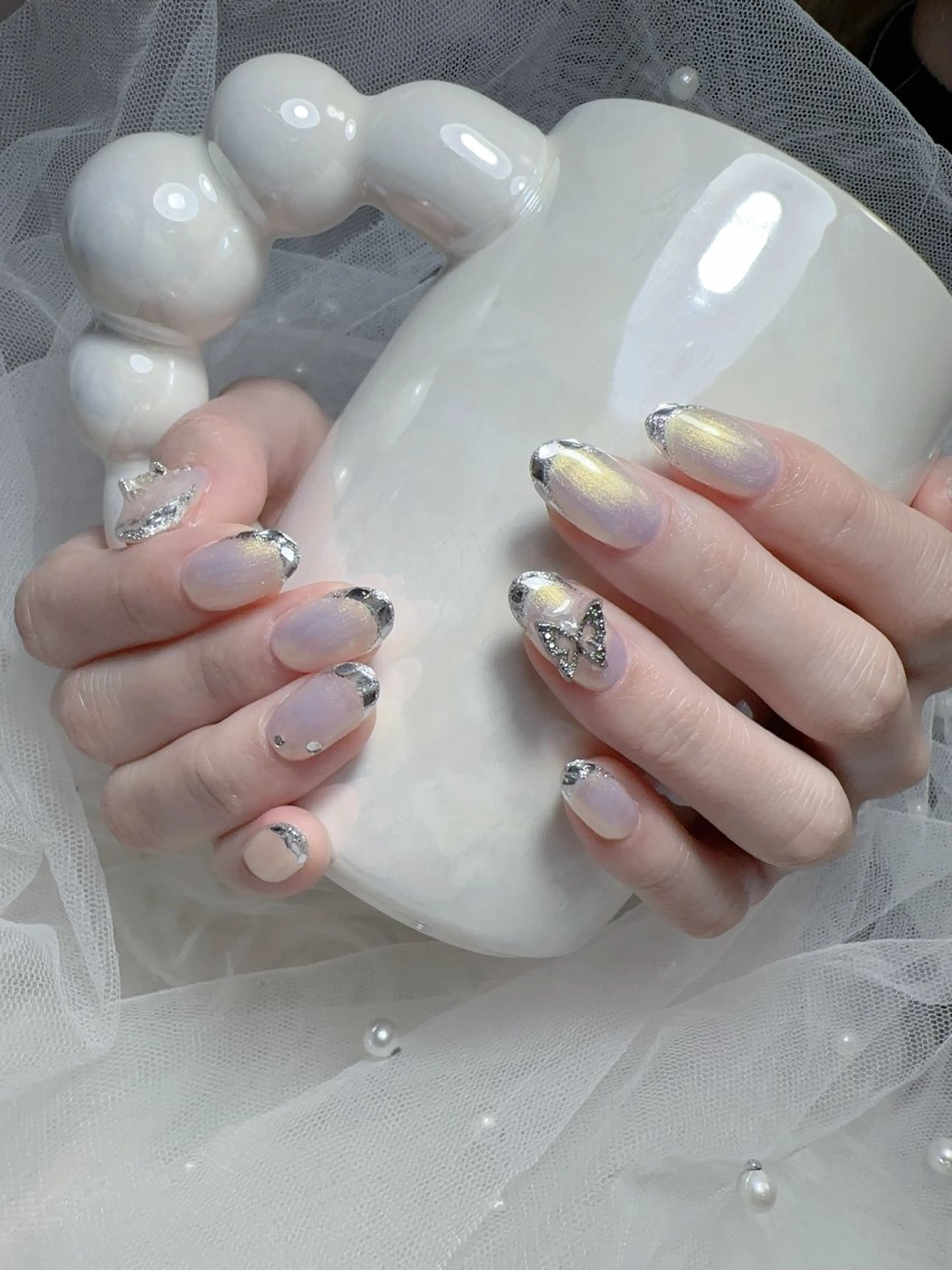 ネイル フレンチネイル ガラスフレンチ 高橋 ユキのネイルデザイン