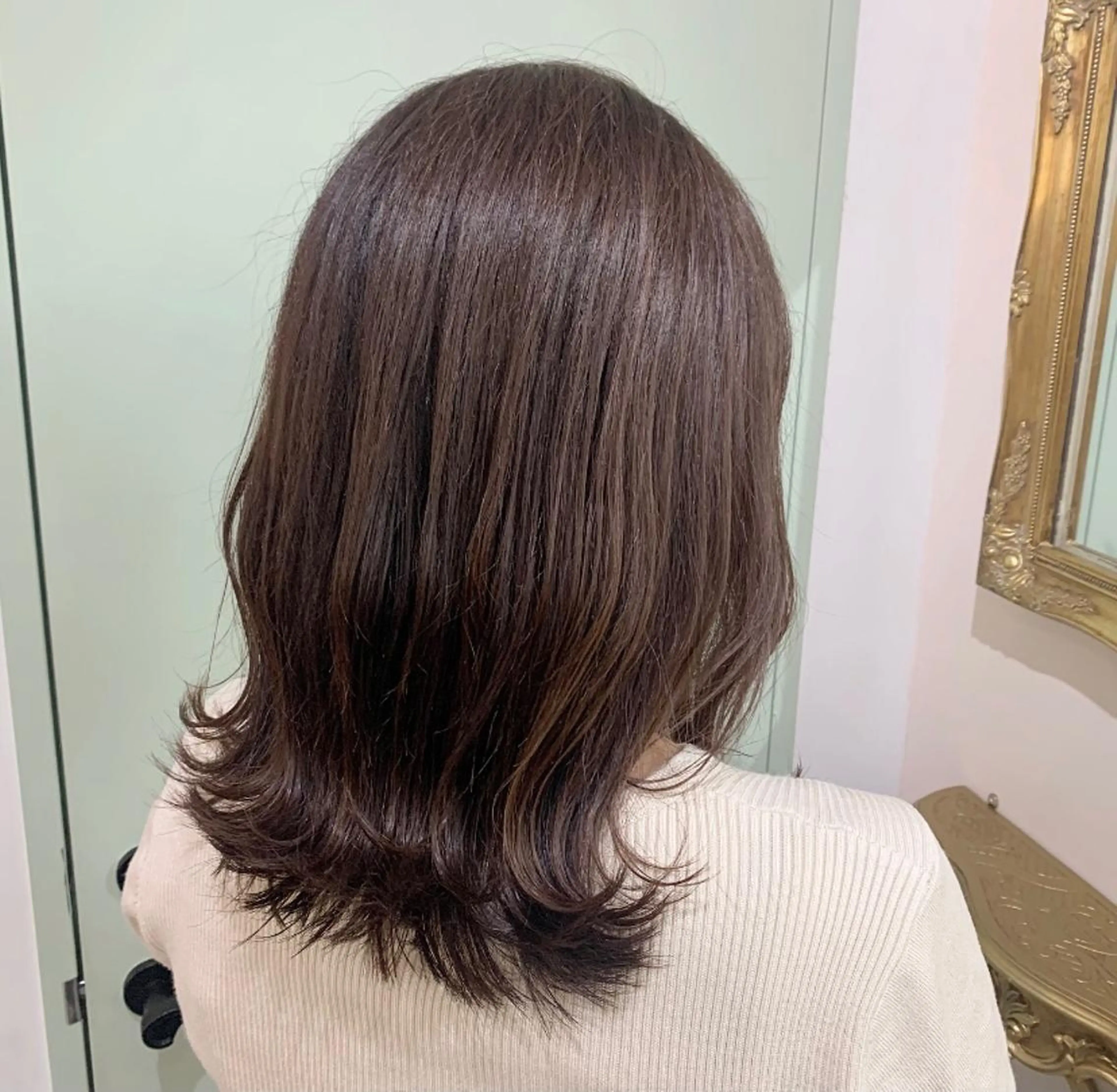 ミディアム カット ヘアカラー トリートメント 小顔カット/韓国 カラー🌙shikiのヘアスタイル