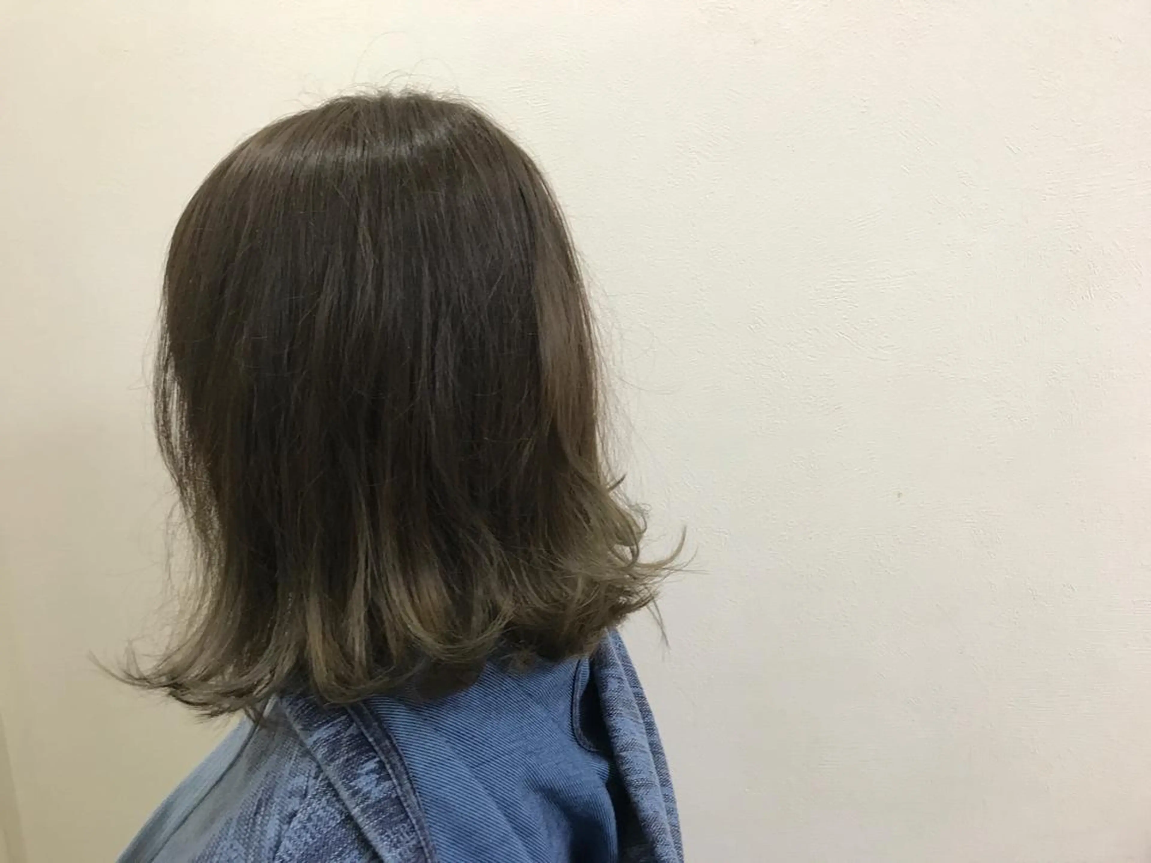ミディアム 竹井 寛喜のヘアスタイル