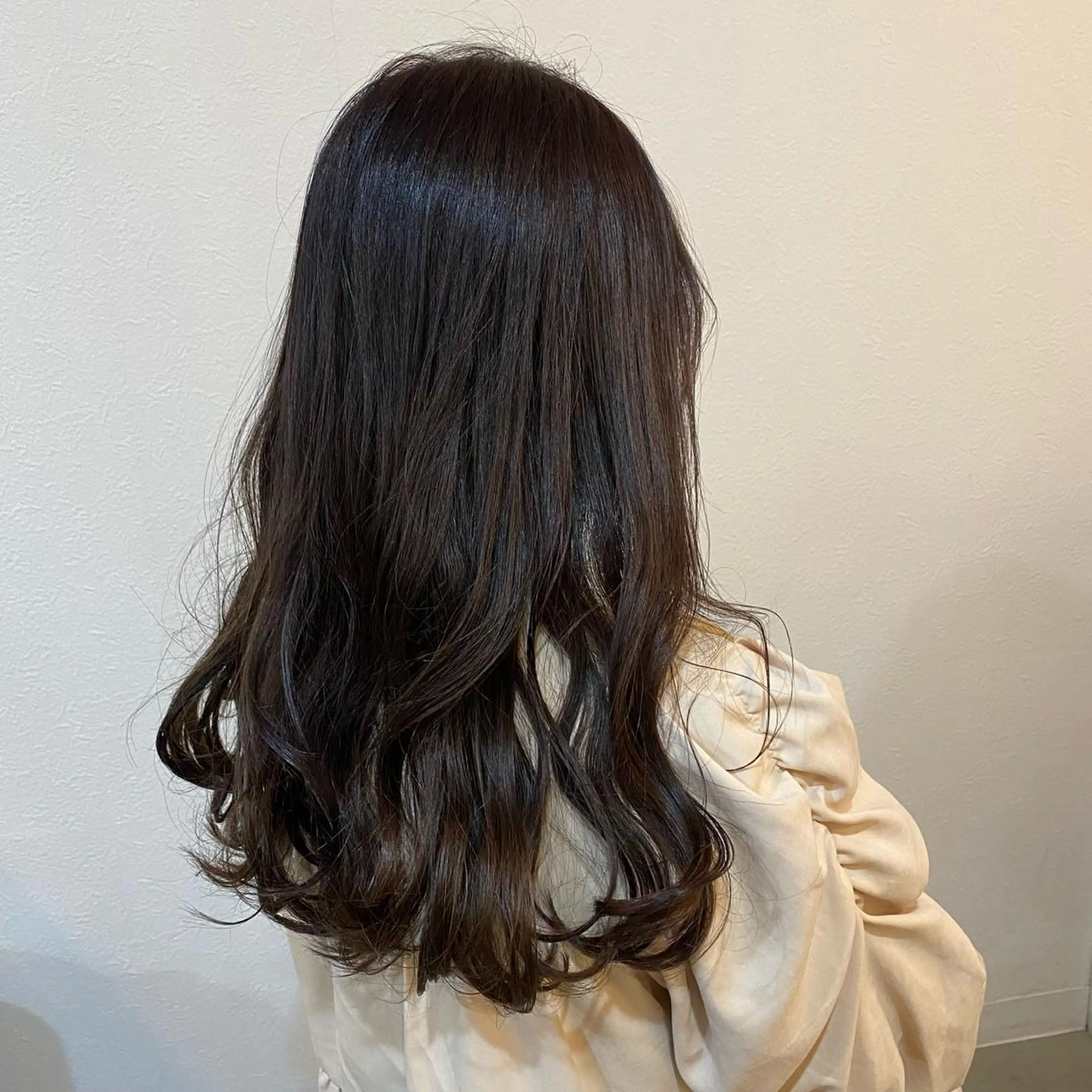 ロング カラー パープルカラー カット ヘアカラー トリートメント hamano harunaのヘアスタイル