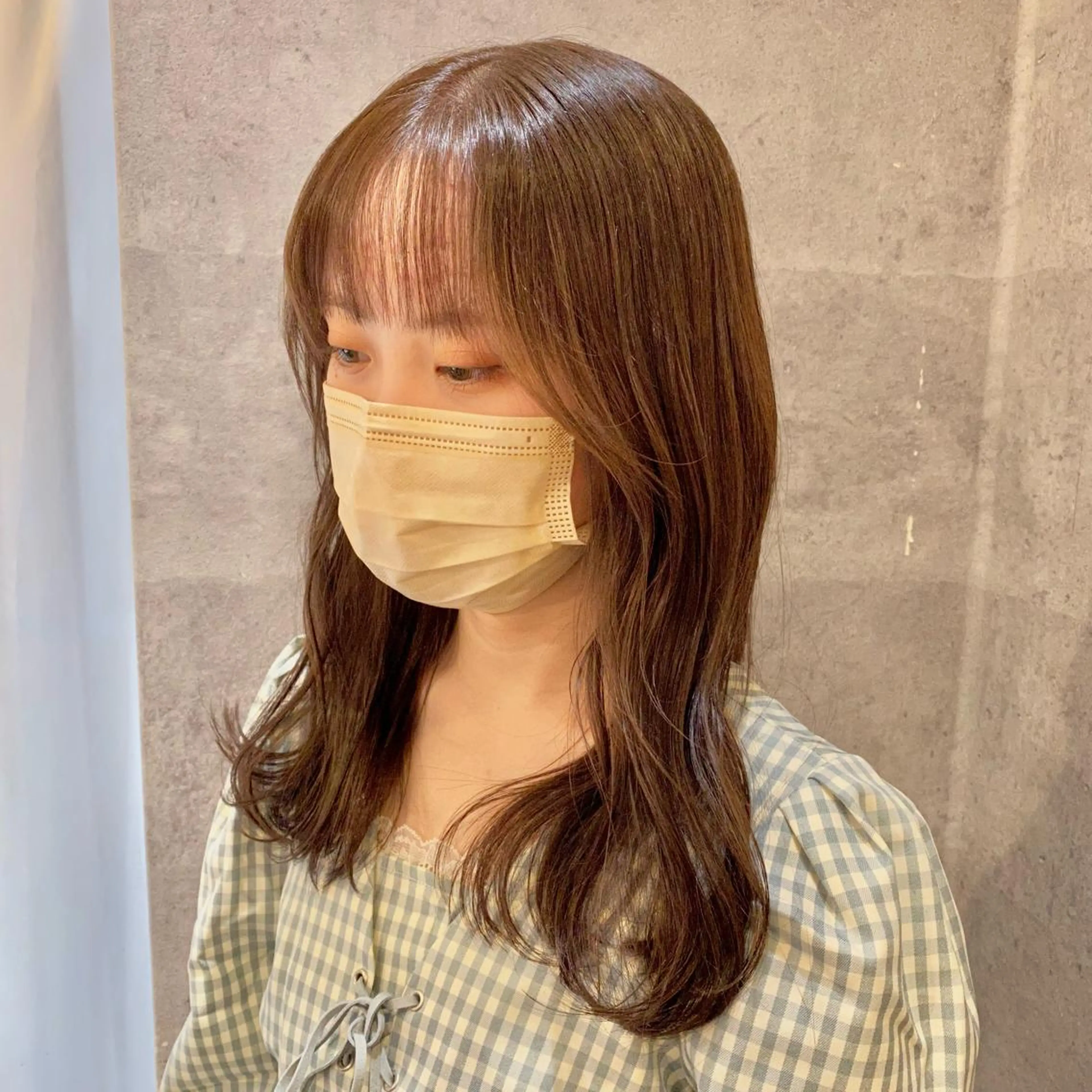 ミディアム カラー カット ヘアカラー トリートメント LATTE所属・垢抜け顔周り／韓国 ヘア𝑺𝒂𝒌𝒊のヘアスタイル