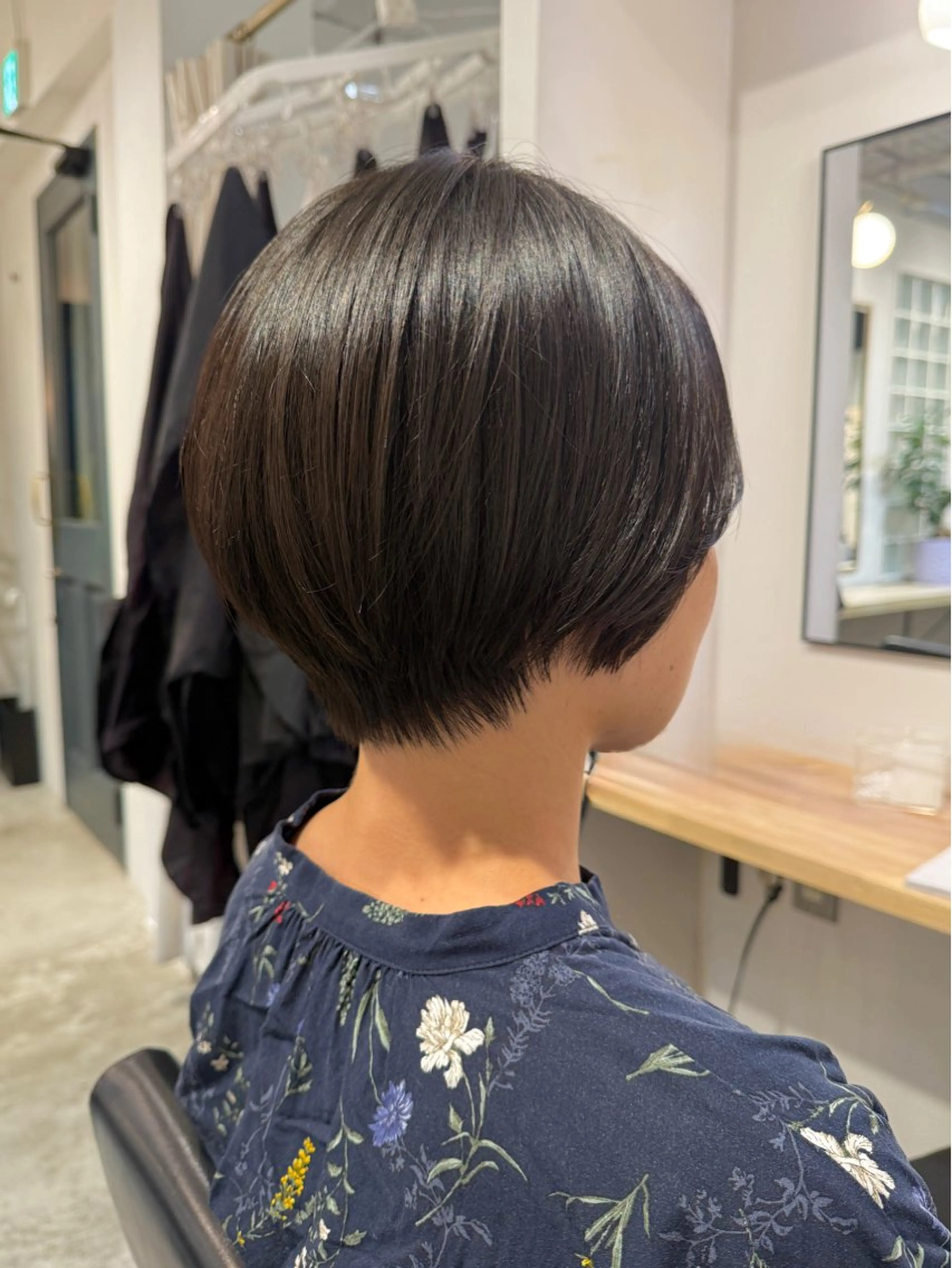 ショート 伊藤 まみのヘアスタイル