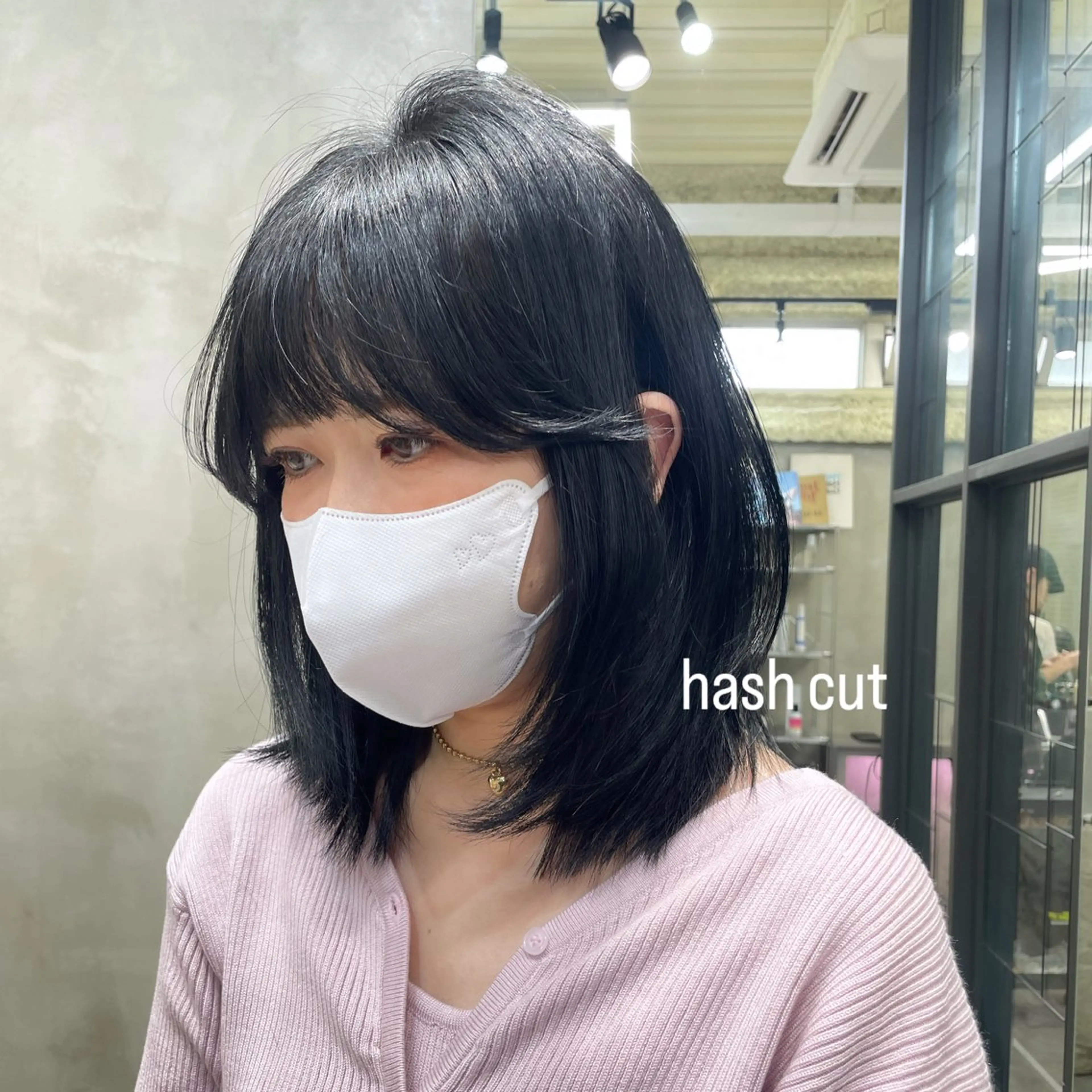 ミディアム カラー グレージュ 顔まわりレイヤー 韓国風ヘア レイヤーカット the path shogo🌻のヘアスタイル