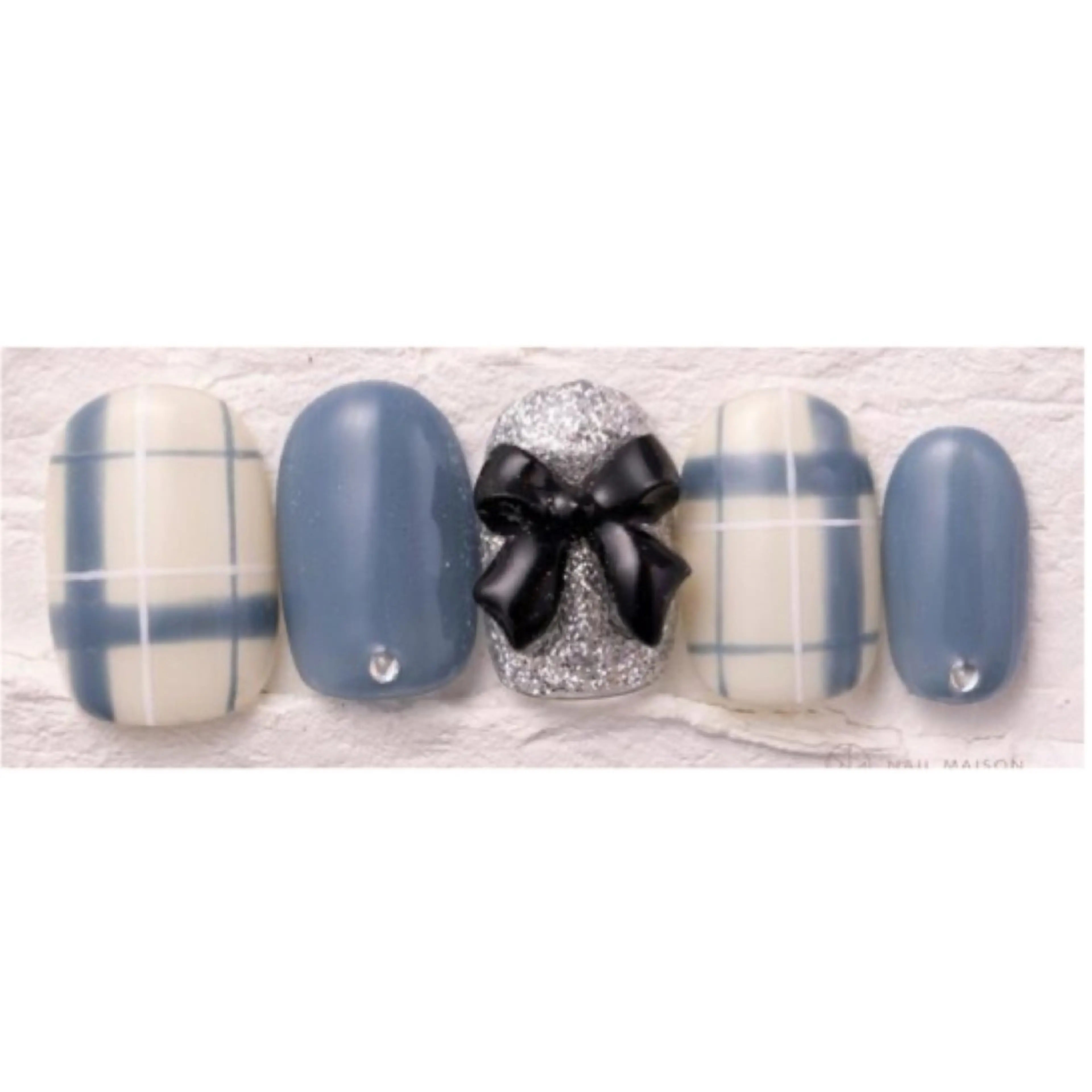 【オフあり】⚠️テストモデル⚠️チェックネイル※こちらの写真のデザインのみ(カラー変更不可)の写真