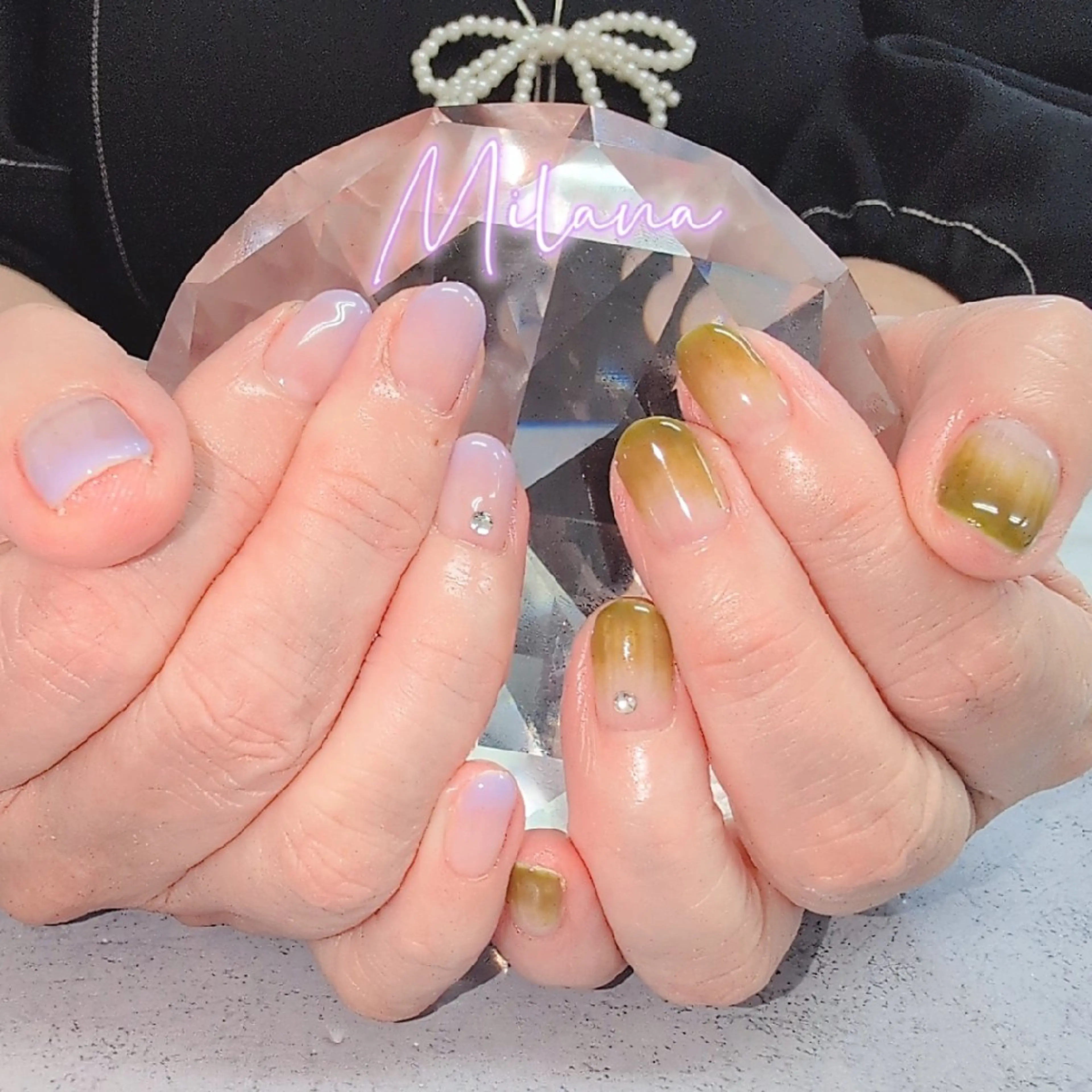 ネイル グラデーション ストーンネイル ハンドネイル Milana 川瀬のネイルデザイン