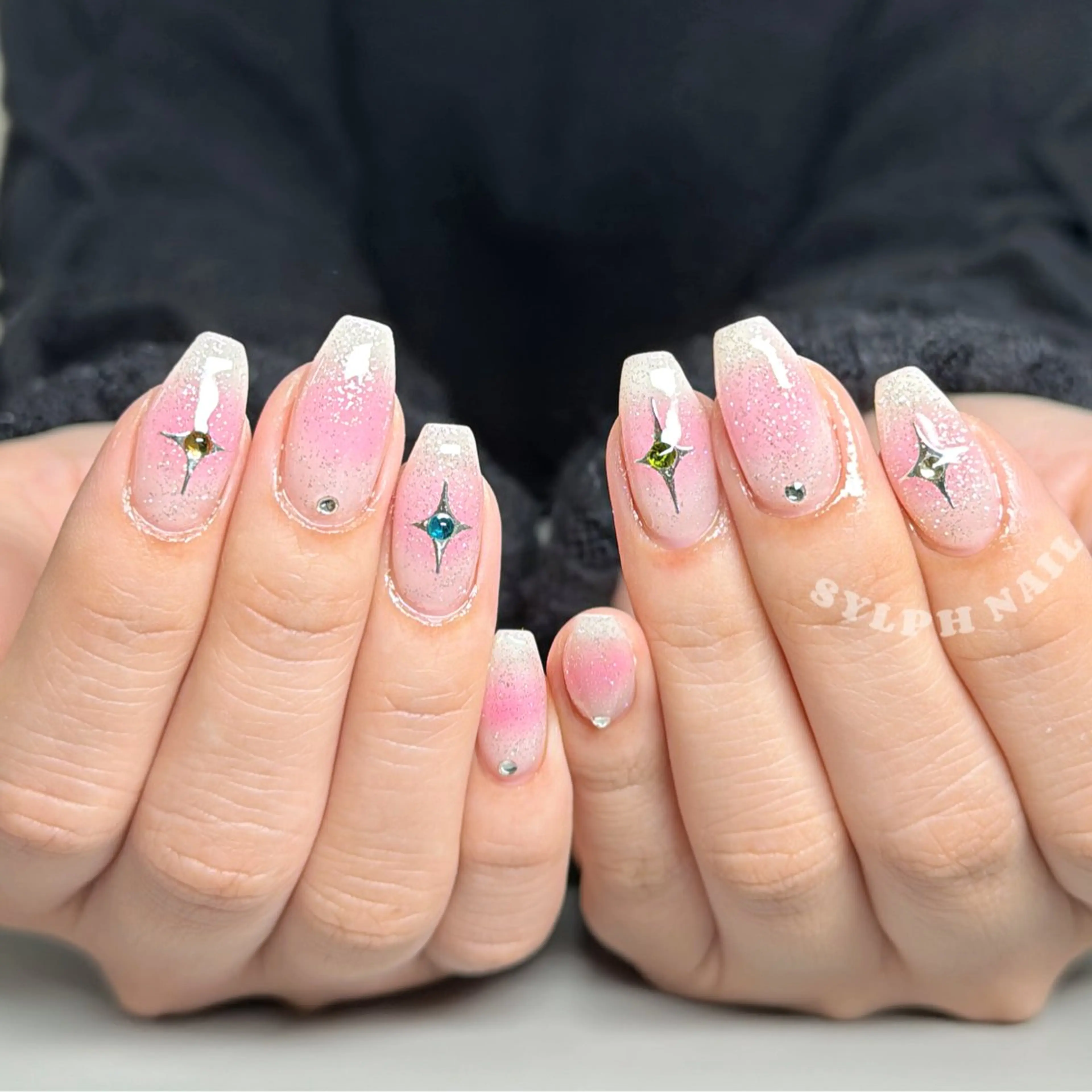 ネイル ハンドネイル Trend Nail シルフのネイルデザイン