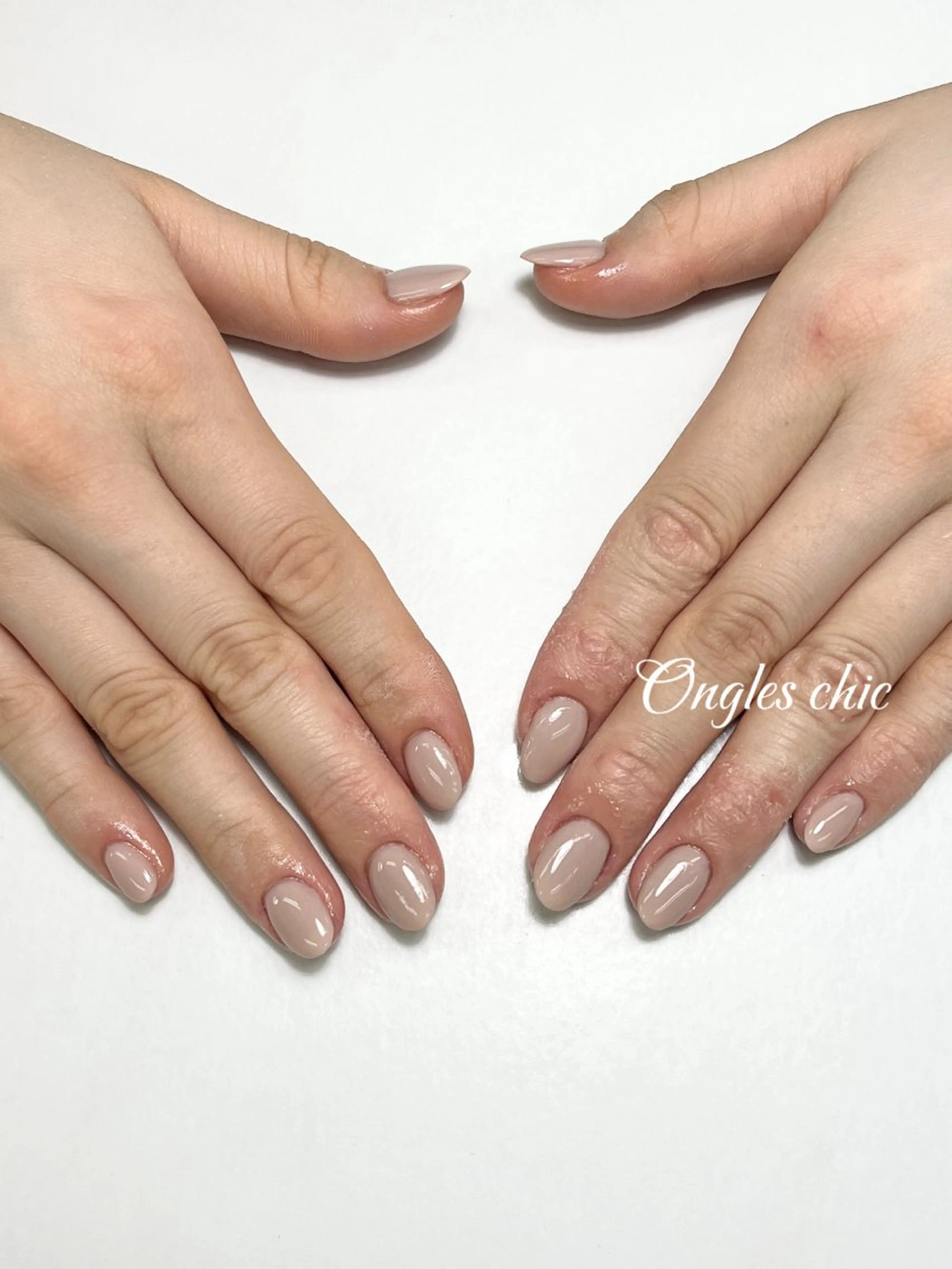ネイル ハンドネイル ハンドケア ongles chicのネイルデザイン