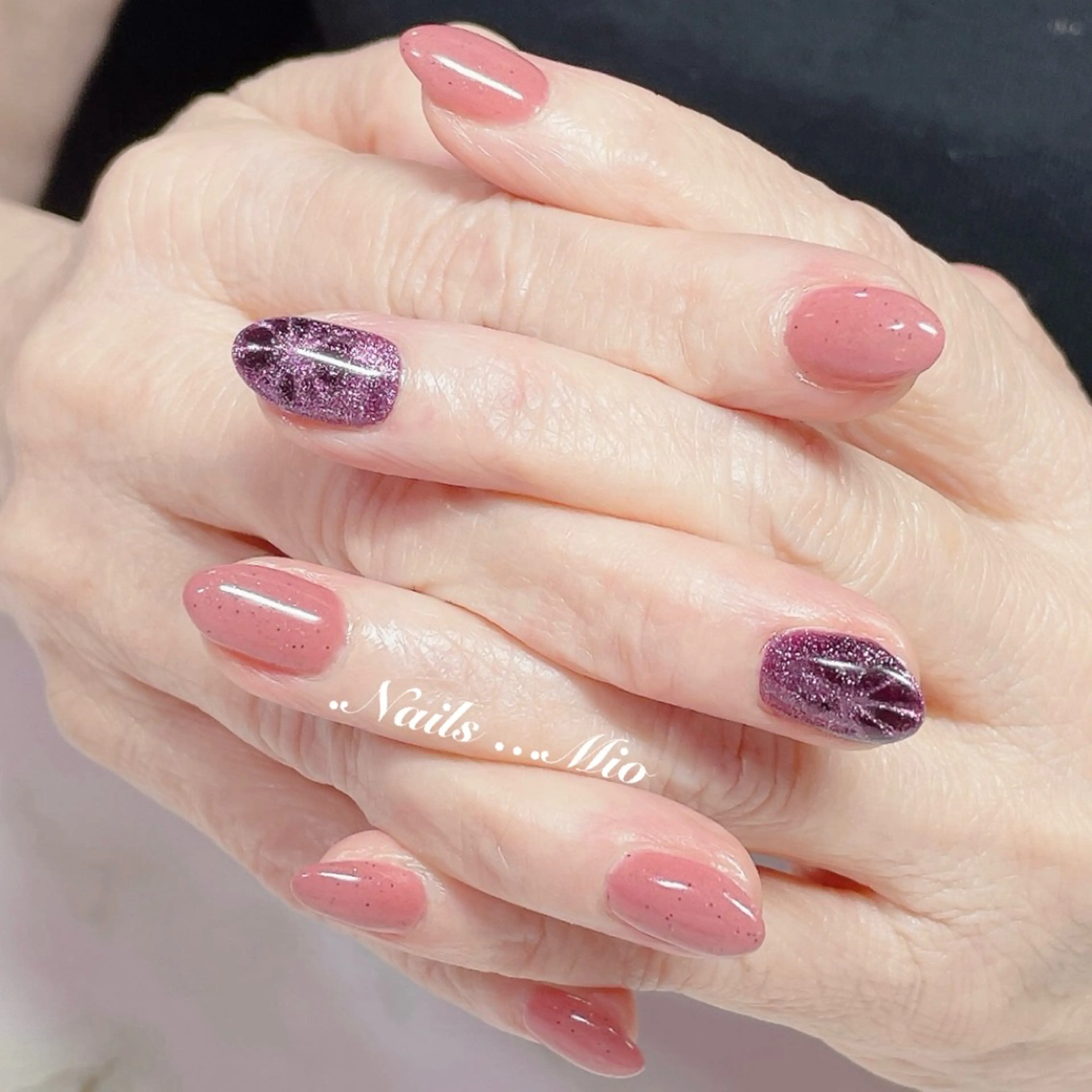 ネイル ジェルネイル マグネットネイル ワンカラーネイル .Nails Mio 赤羽西ネイルサロンのネイルデザイン