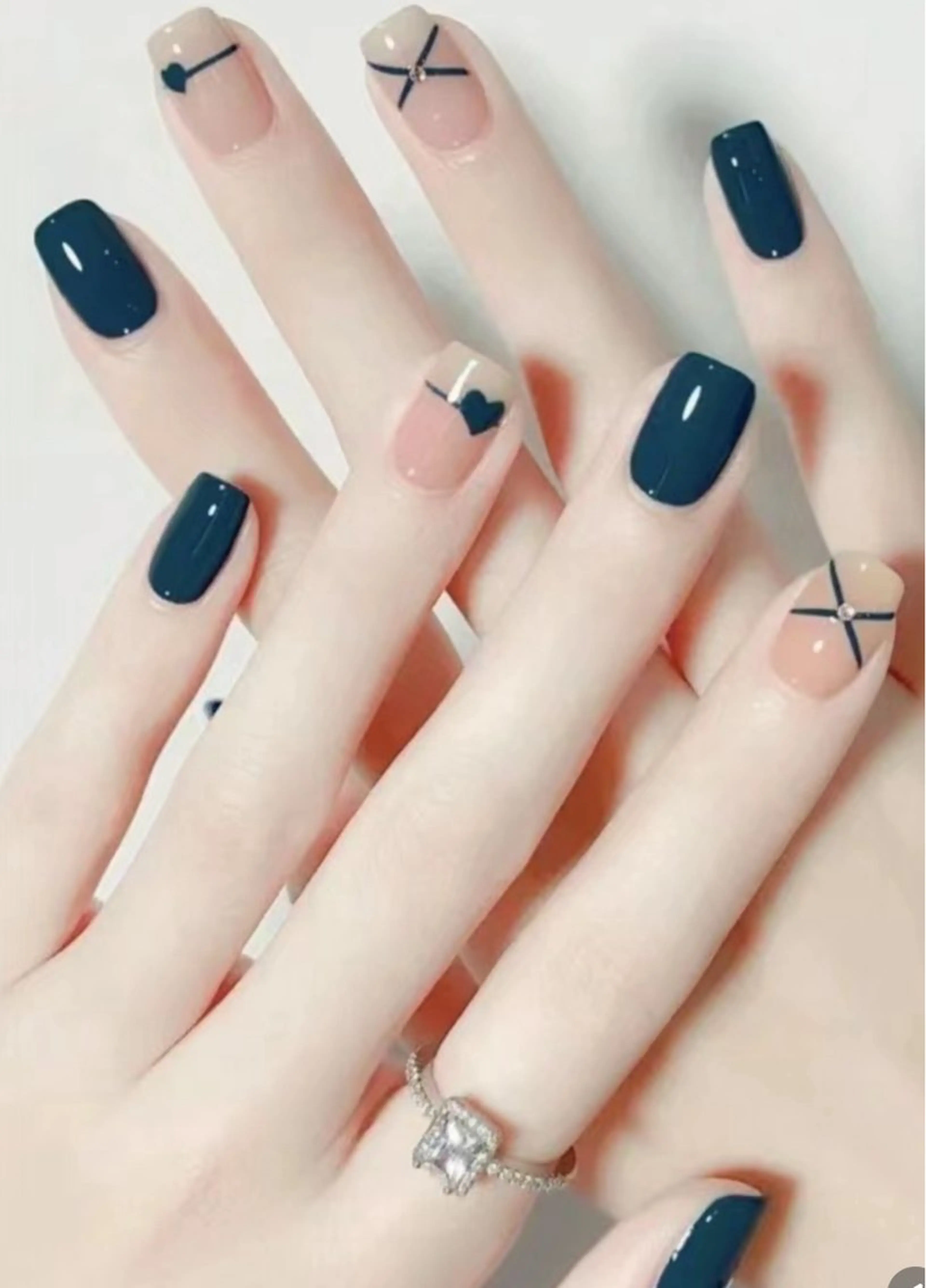 ネイル アートネイル シンプルネイル 恵比寿 The Nailのネイルデザイン