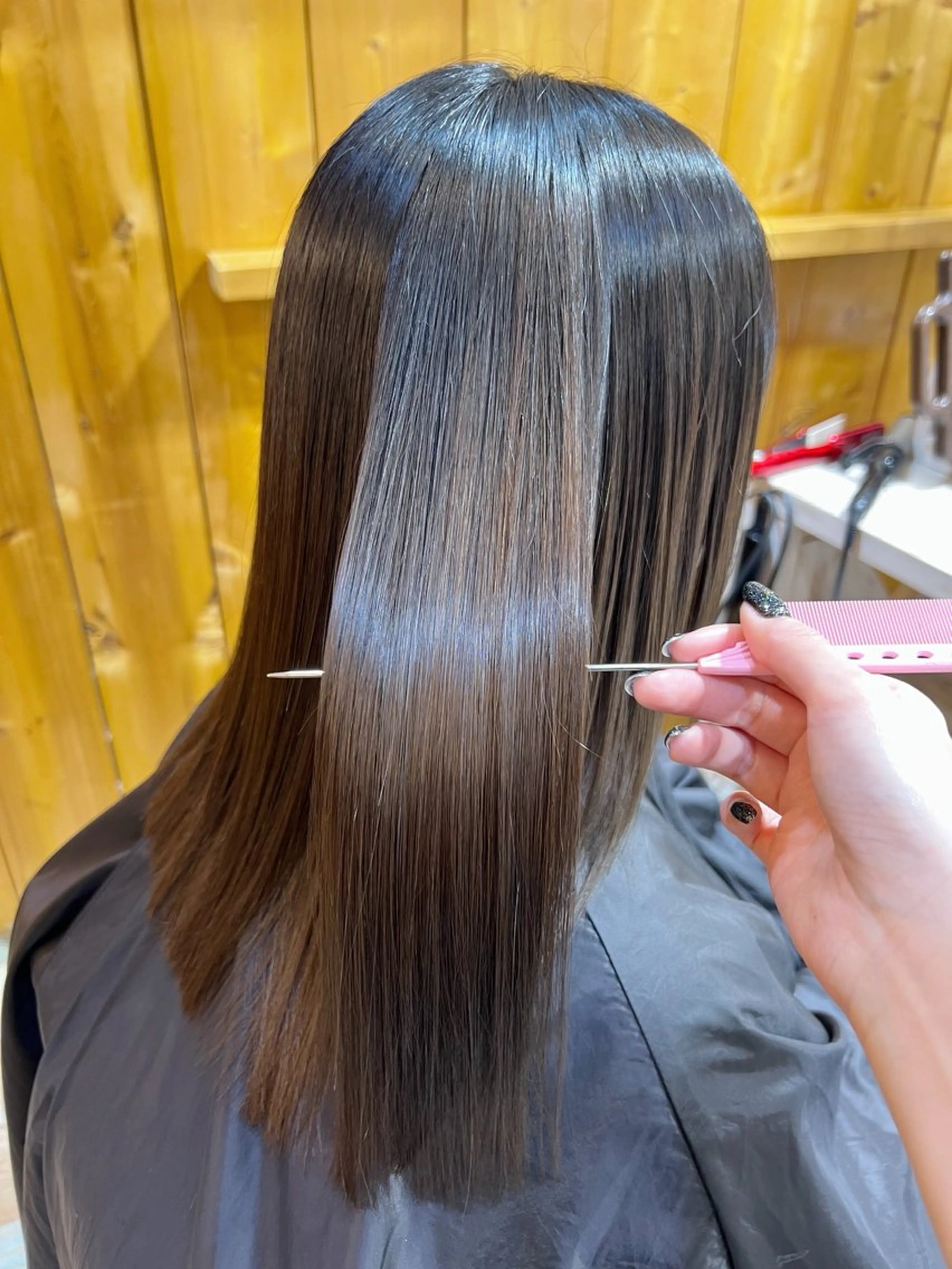 セミロング ボブ 顔周りカット 髪質改善 縮毛矯正 カット 縮毛矯正 トリートメント KANA/ボブ/ インナーカラー/艶髪のヘアスタイル