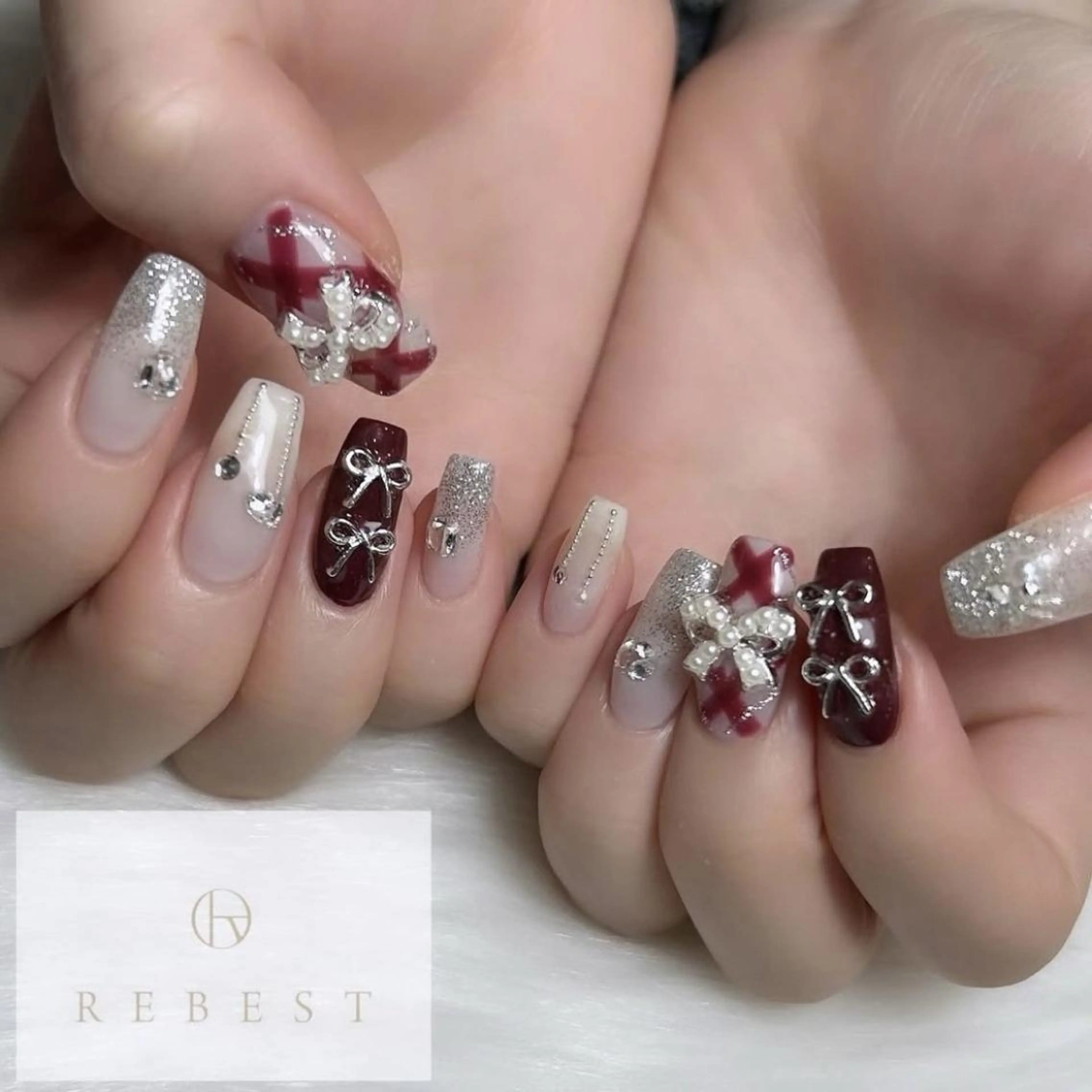ネイル ハンドネイル REBEST南森町 nail🪽のネイルデザイン