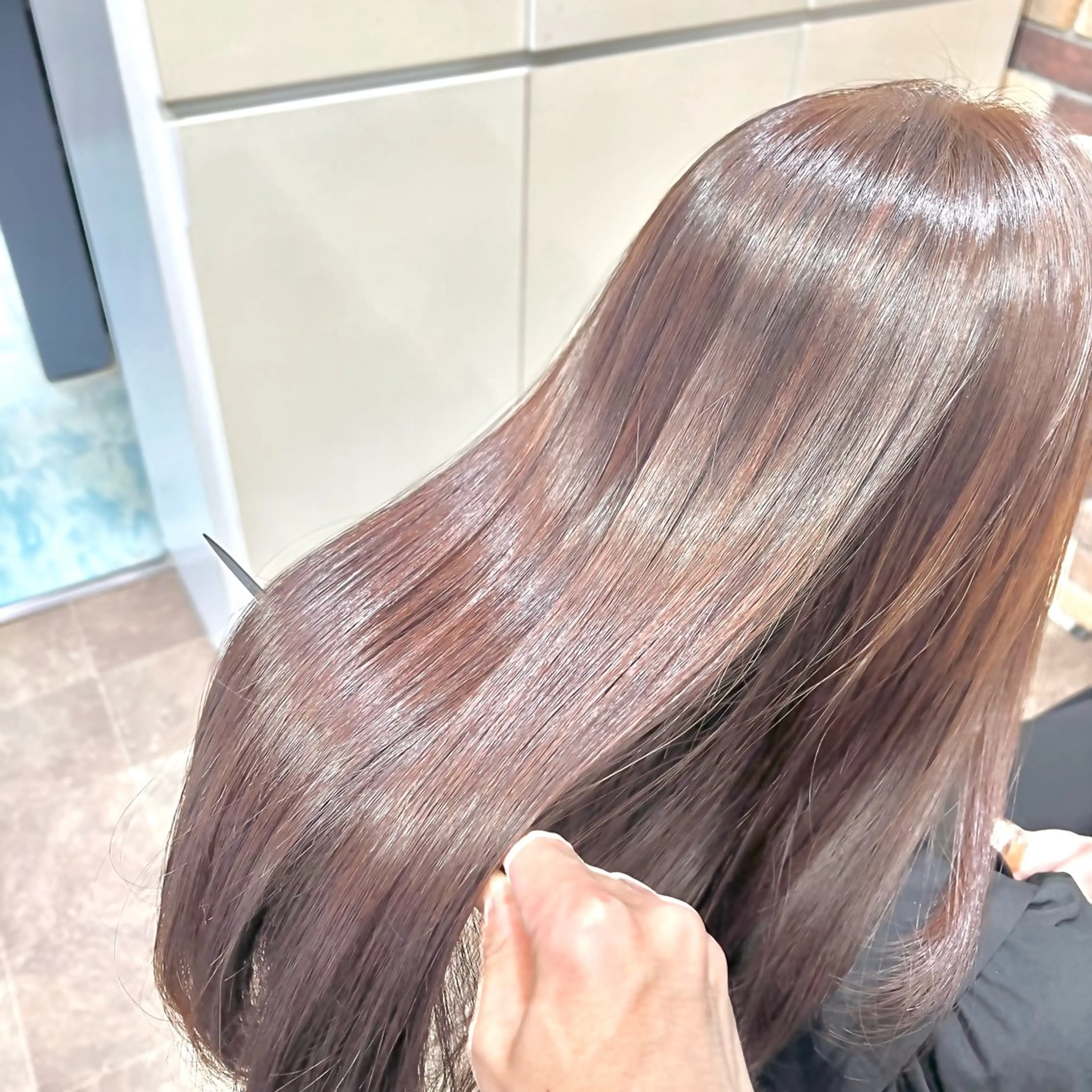 ロング カラー 髪質改善 縮毛矯正 ヘアカラー トリートメント スパークヘア所属・大人女性の縮毛矯正/ お手入れ簡単/馬渕樹のヘアスタイル