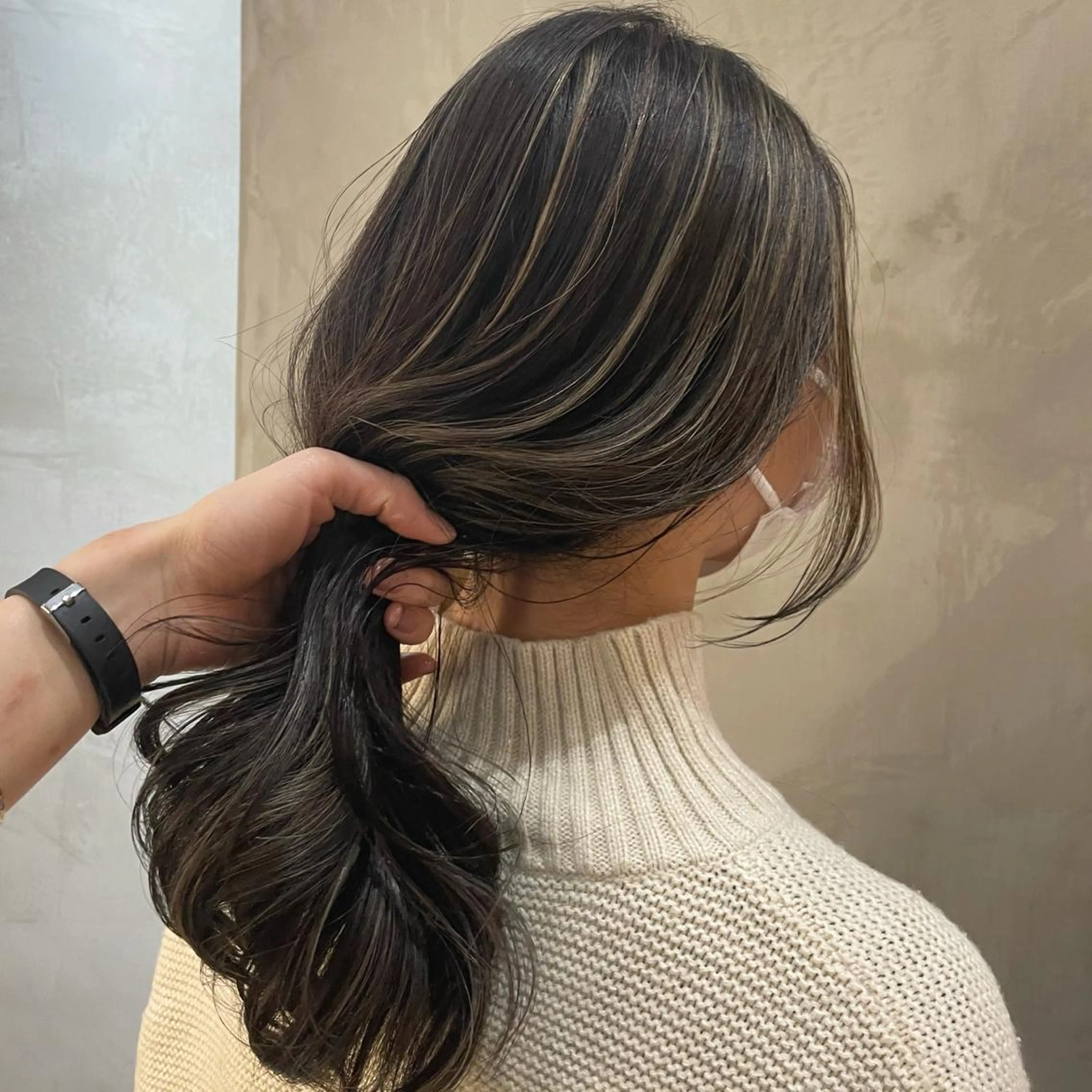 セミロング ハイライト ヘアカラー トリートメント HAVANA MIZUKIのヘアスタイル
