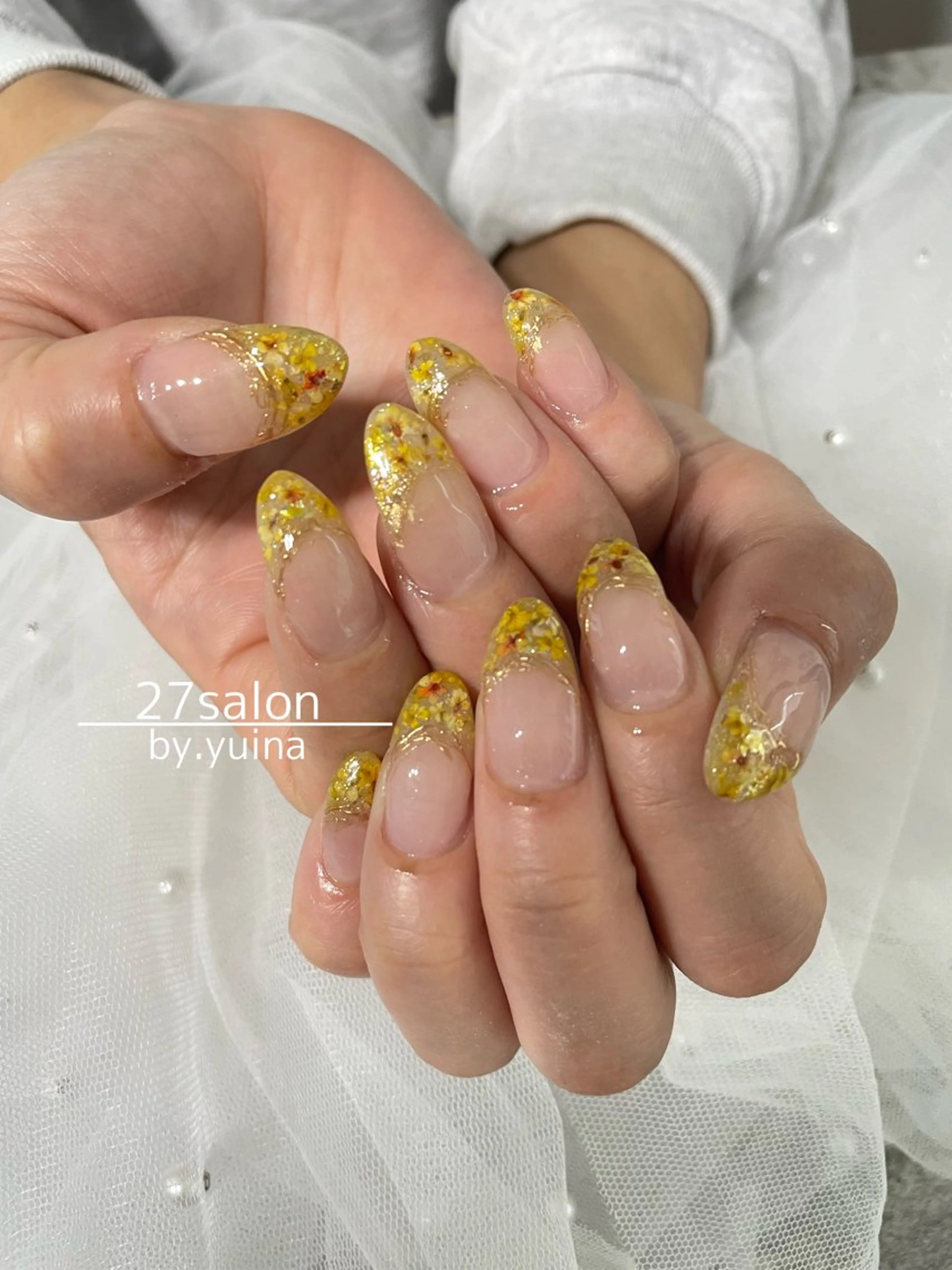 ネイル フレンチネイル 黄色 ハンドネイル 27salon yuinaのネイルデザイン