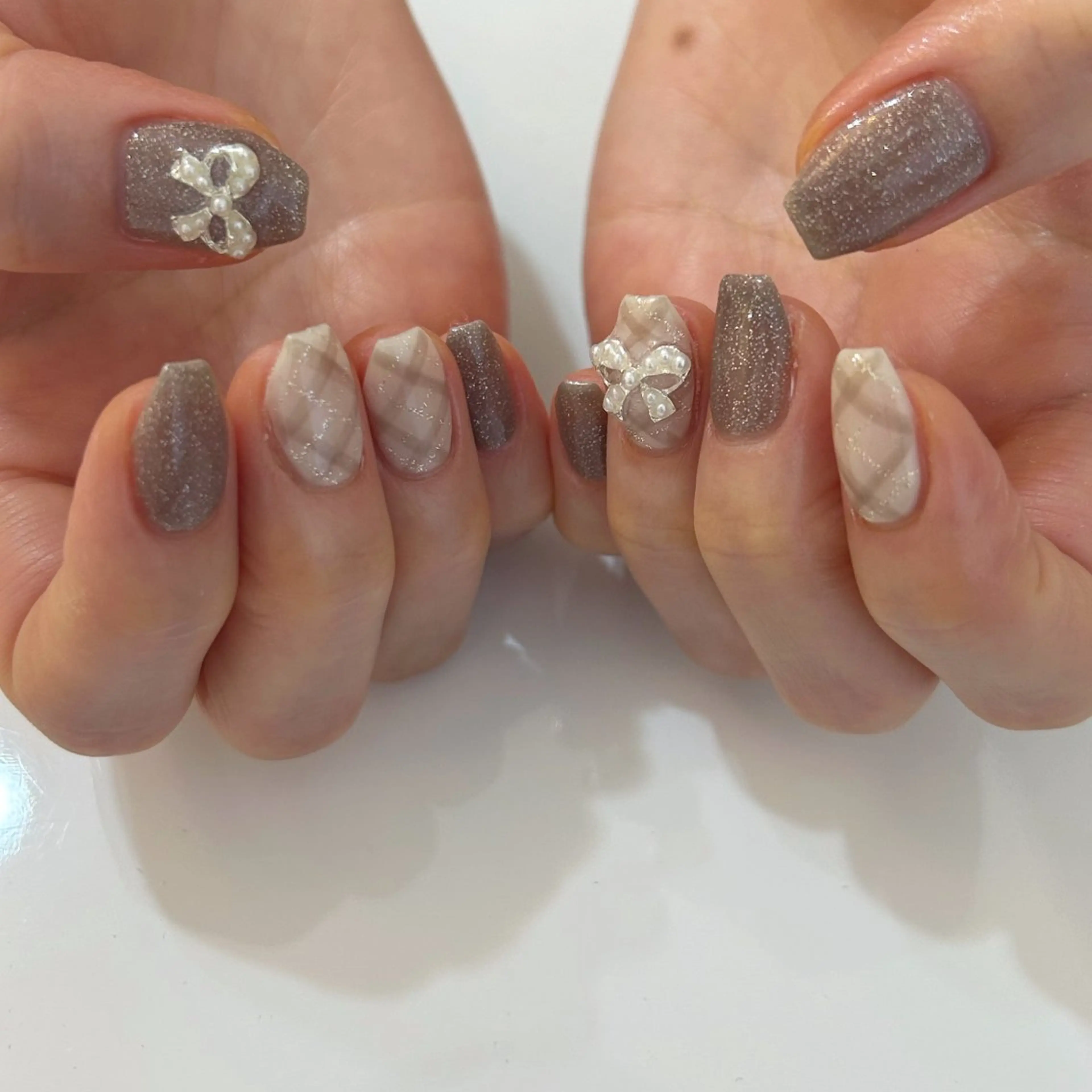 ネイル ハンドネイル ViViA momokaのネイルデザイン