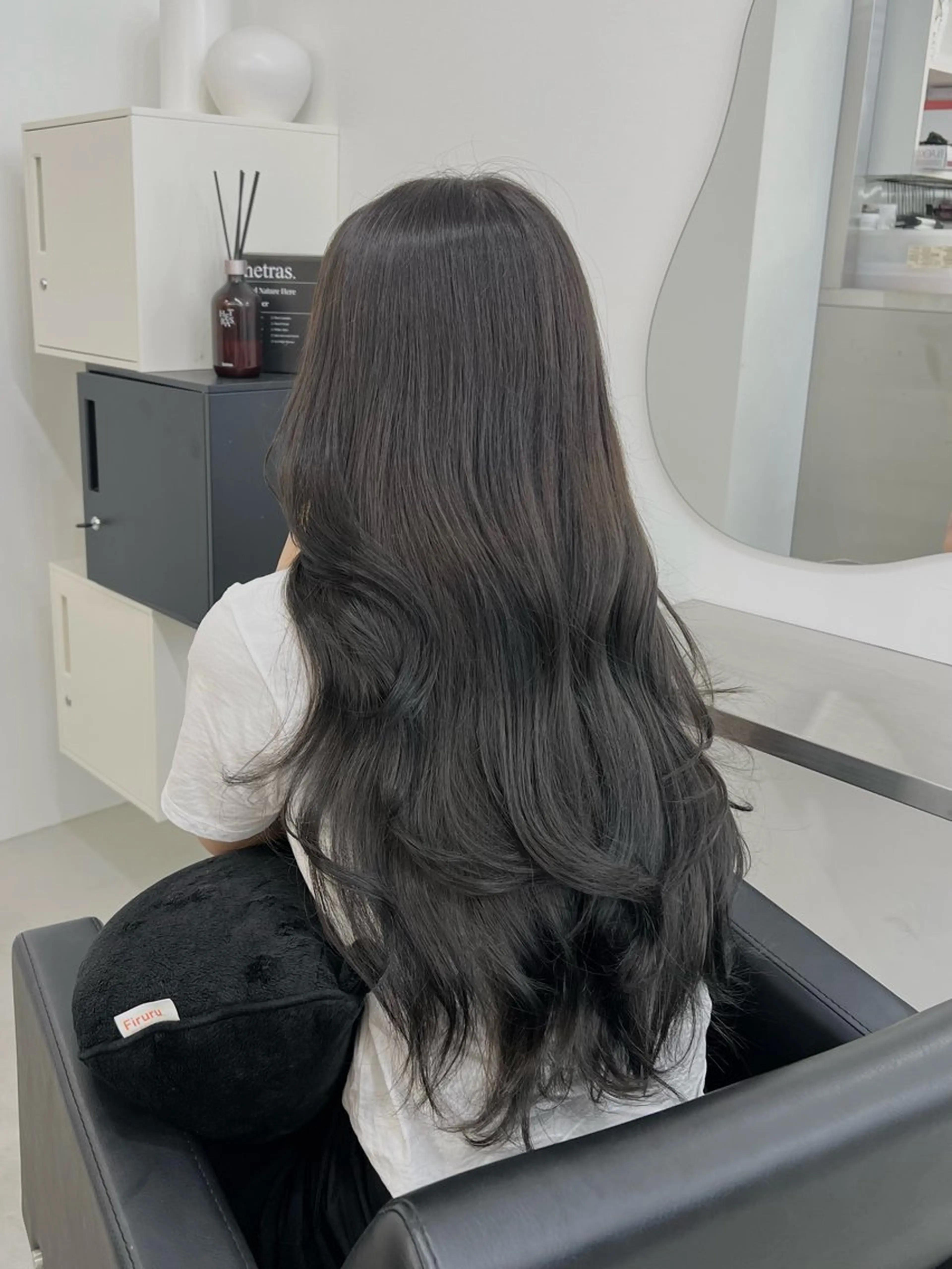 ロング カラー 透明感カラー ヘアカラー lico hair所属・lico hair りみのヘアスタイル
