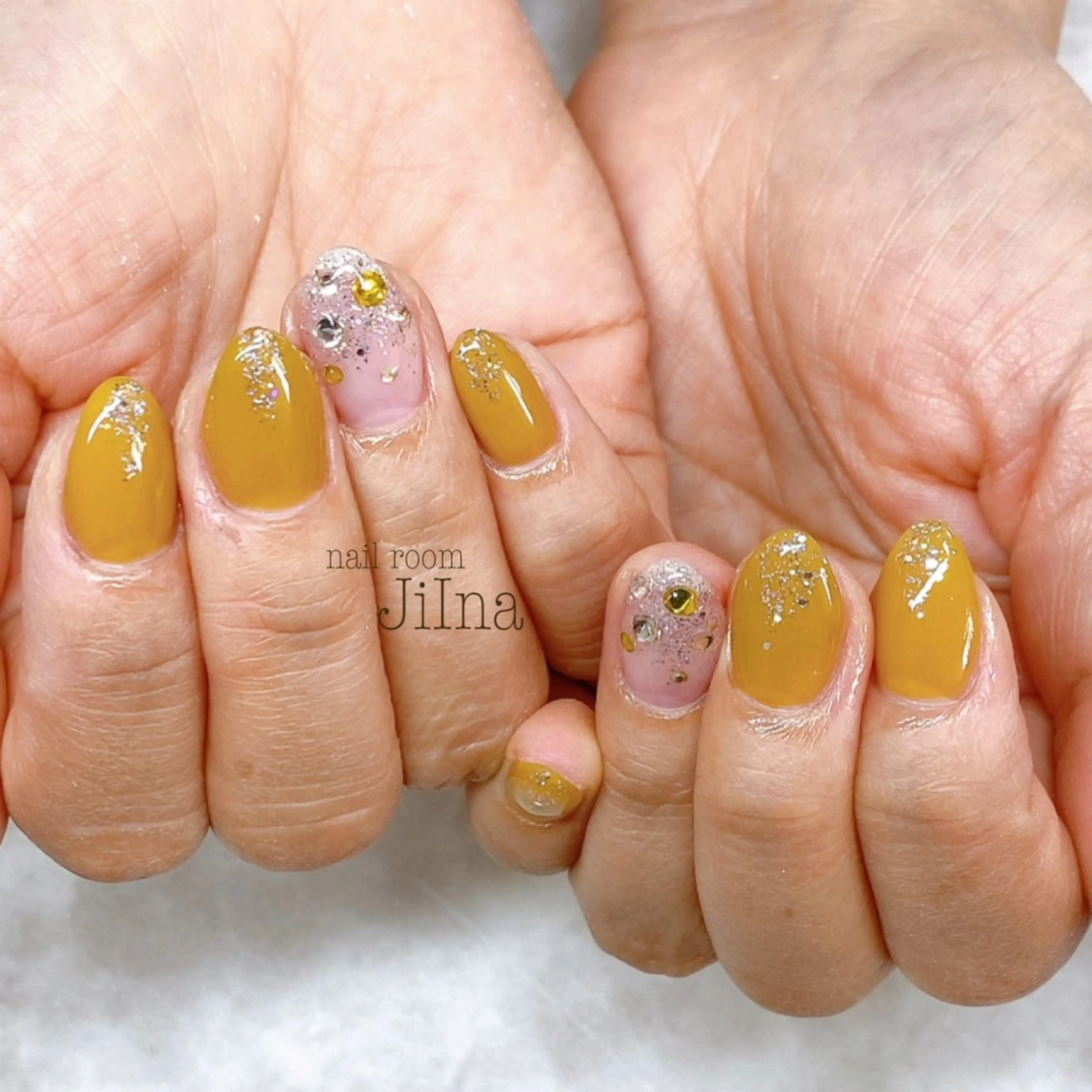 ネイル nail room JiInaのネイルデザイン