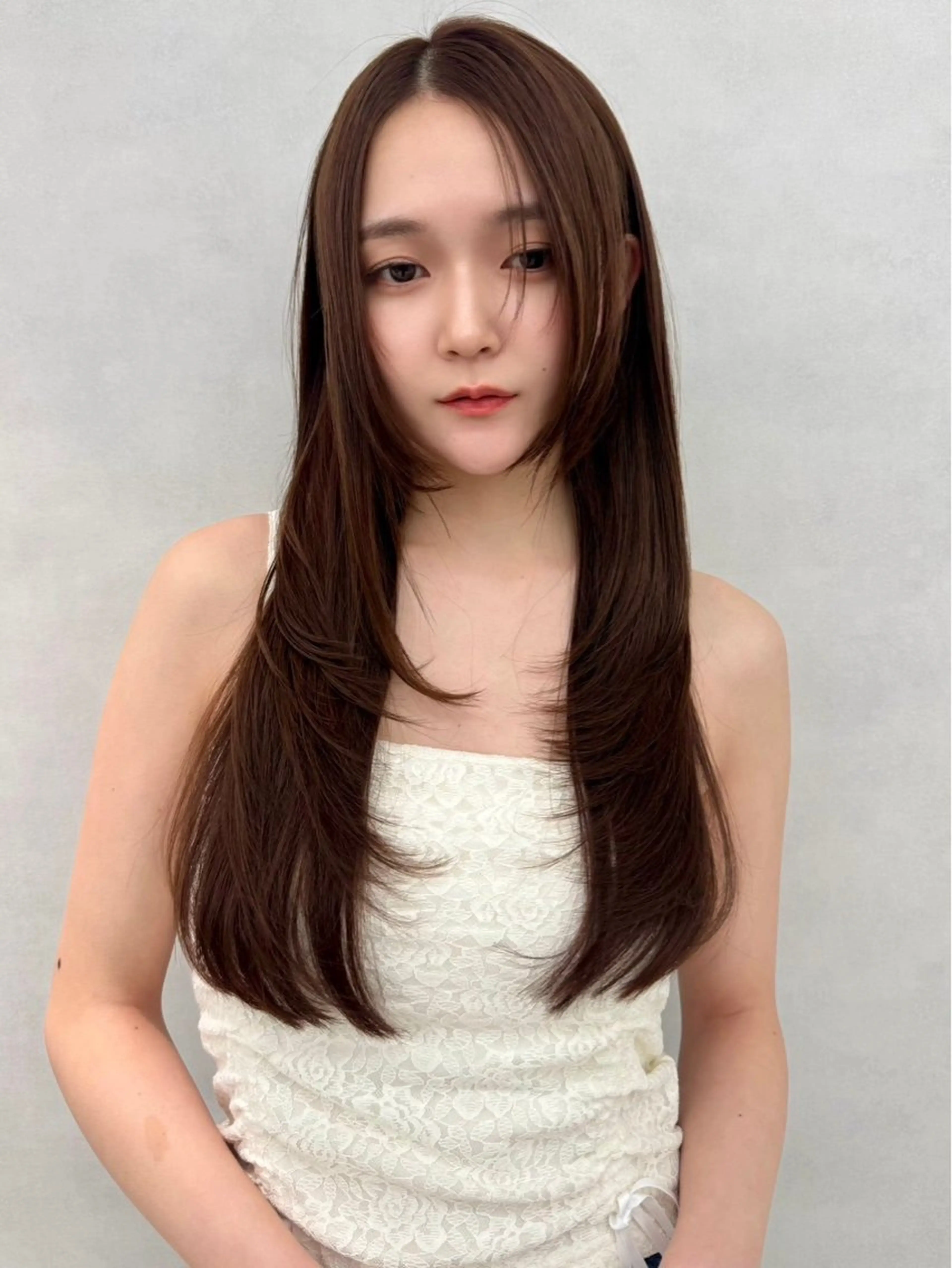 セミロング レイヤーカット 縮毛矯正 縮毛矯正 🇰🇷韓国ヘア🤍 副店長/栗田のヘアスタイル