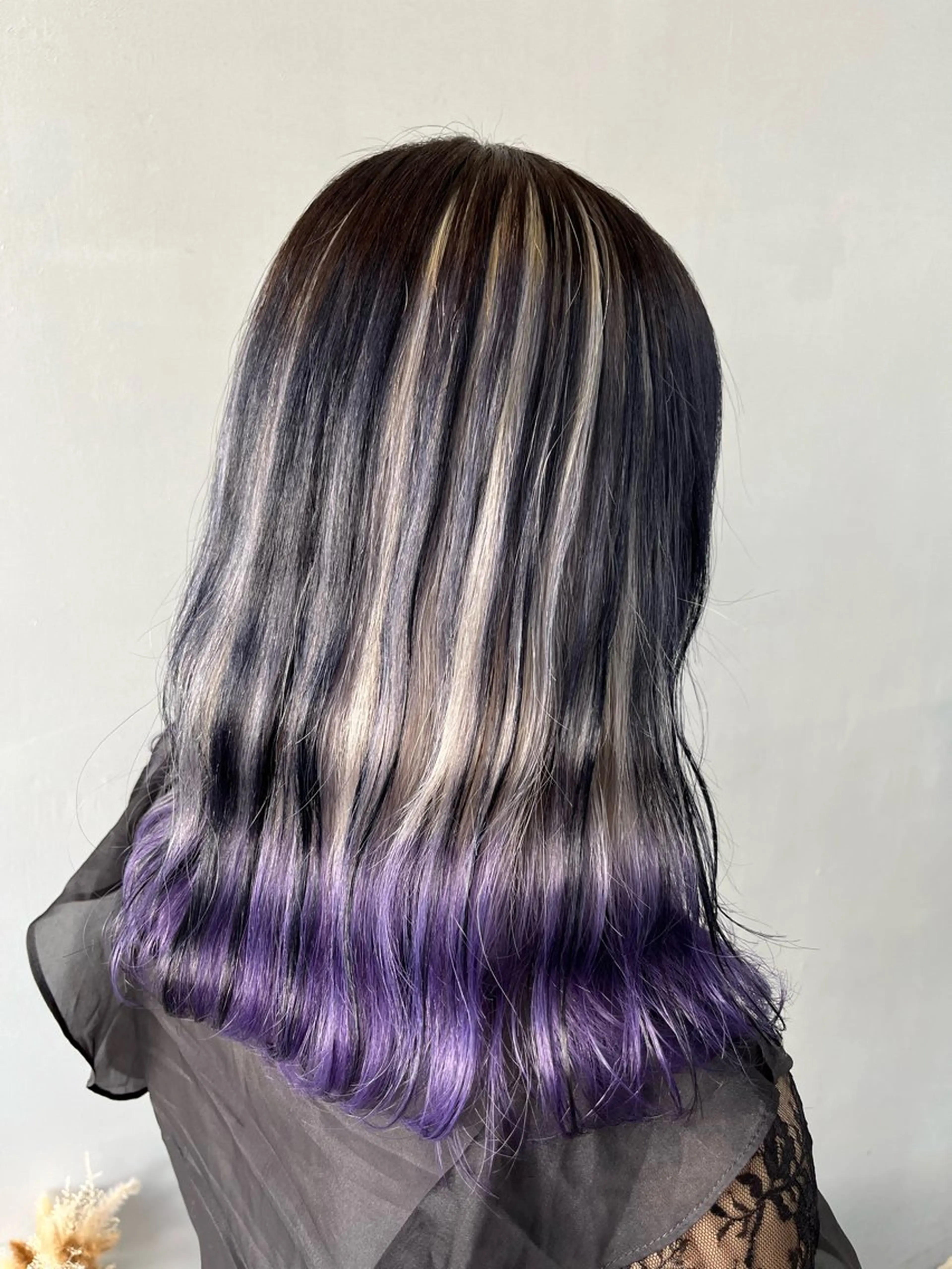 セミロング カラー カット ヘアカラー トリートメント ヘアセット 🎀透明感ブリーチ カラー🎀ミズキのヘアスタイル