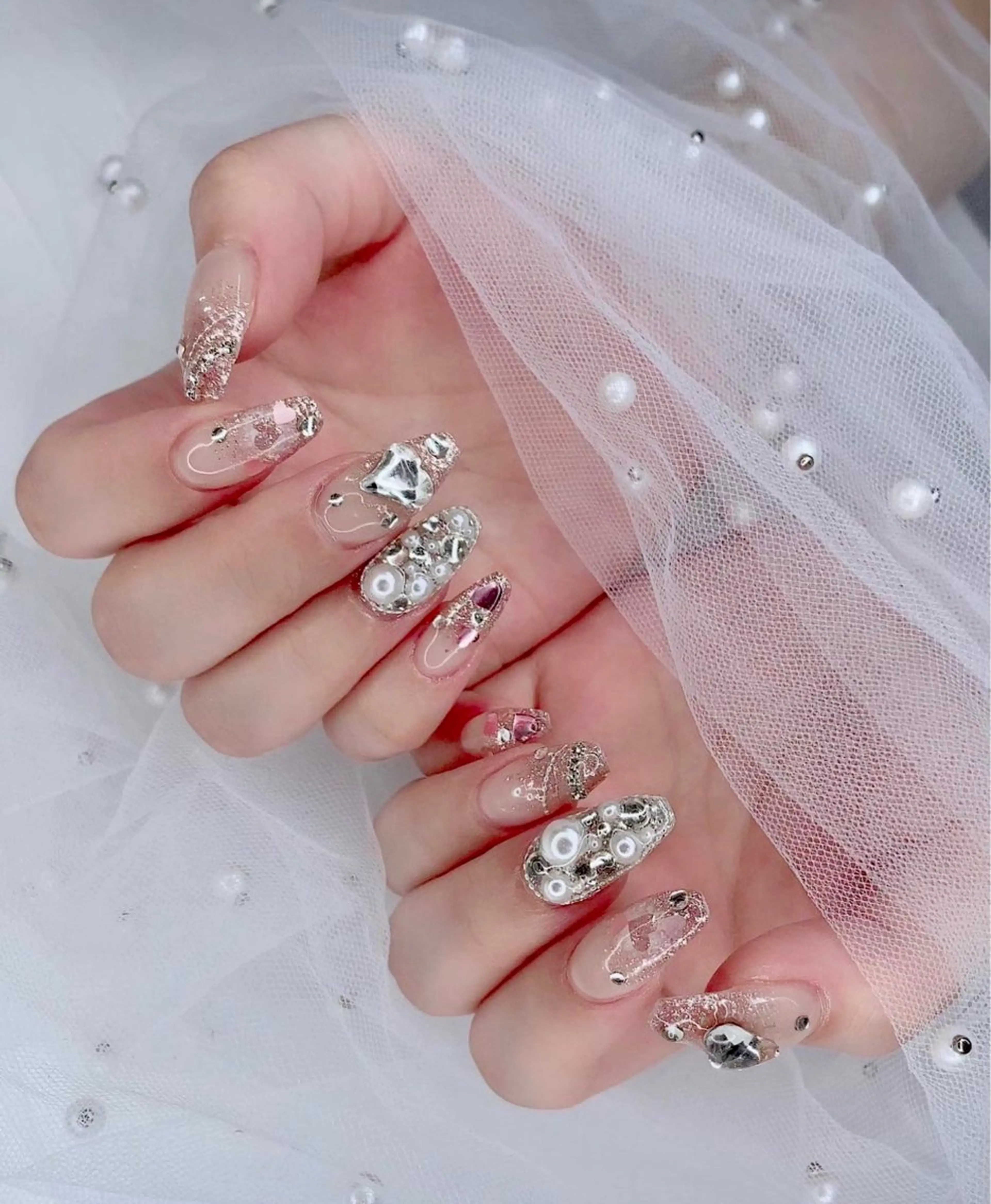 ネイル R nailsalon所属・R salonのネイルデザイン