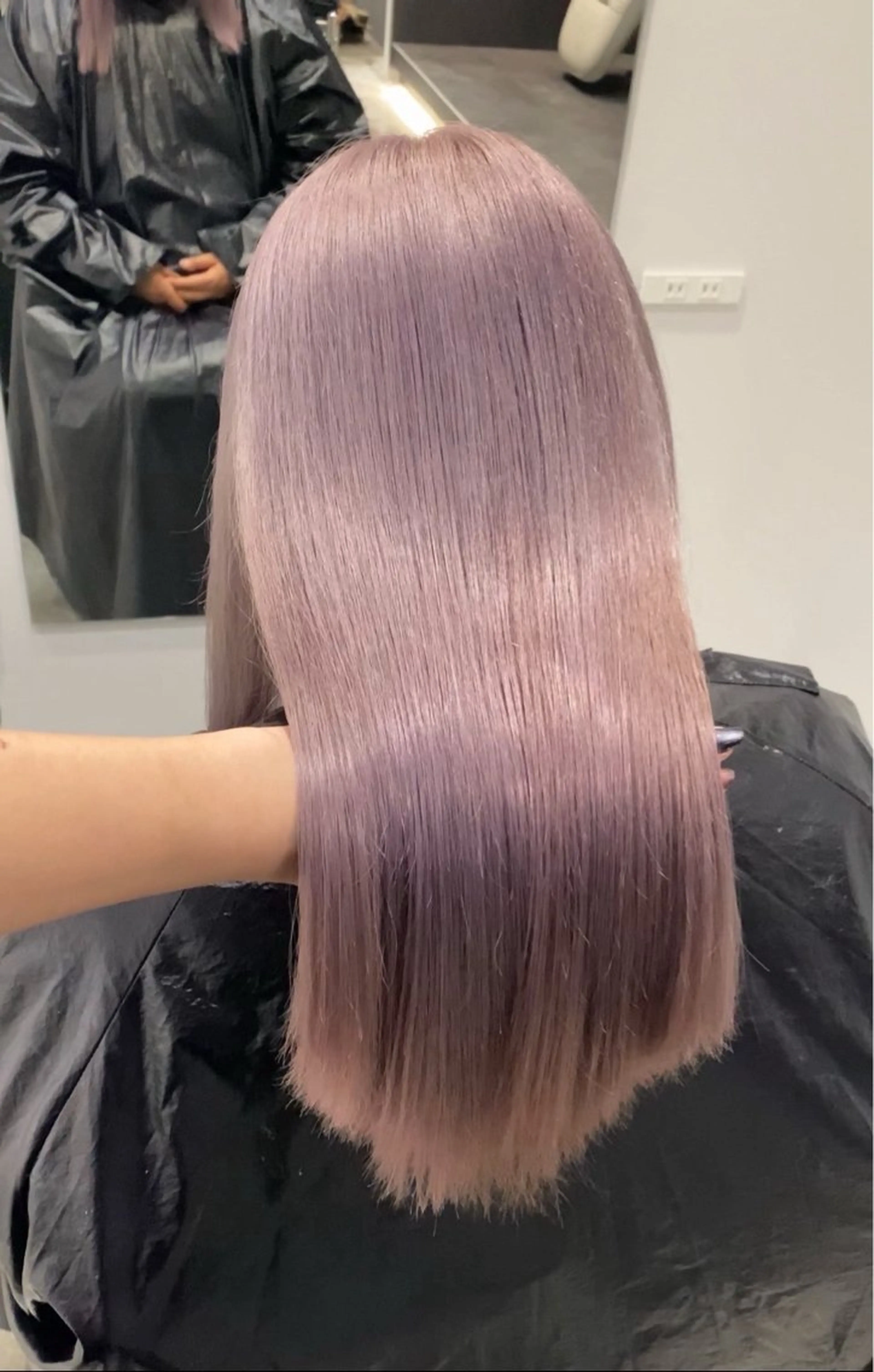 セミロング ヘアカラー トリートメント MAISON 原宿所属・さくらい ことみのヘアスタイル