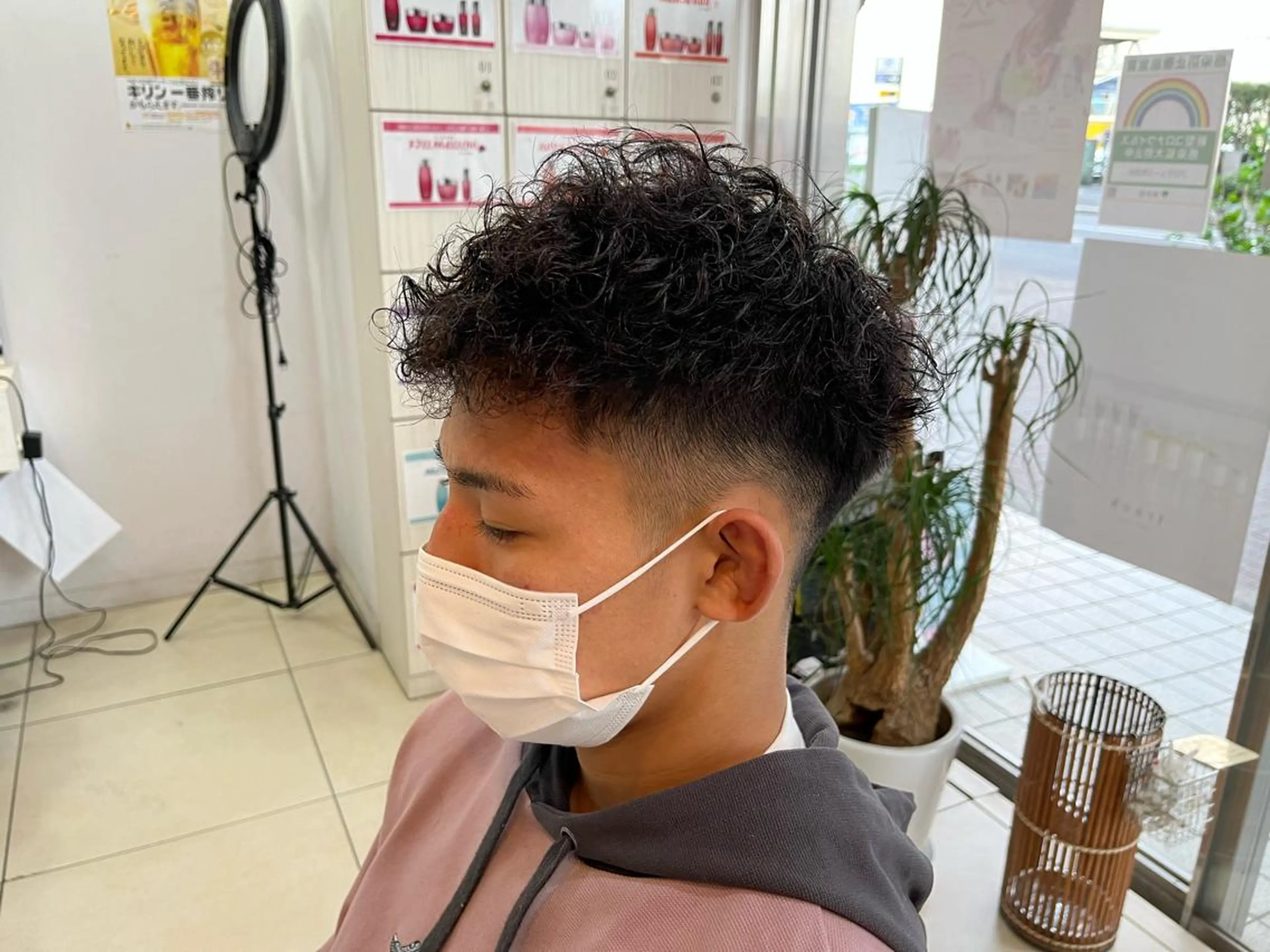 ショート パーマ メンズ メンズパーマ カット パーマ 毛流れヘアの達人 店長　須田龍世のヘアスタイル