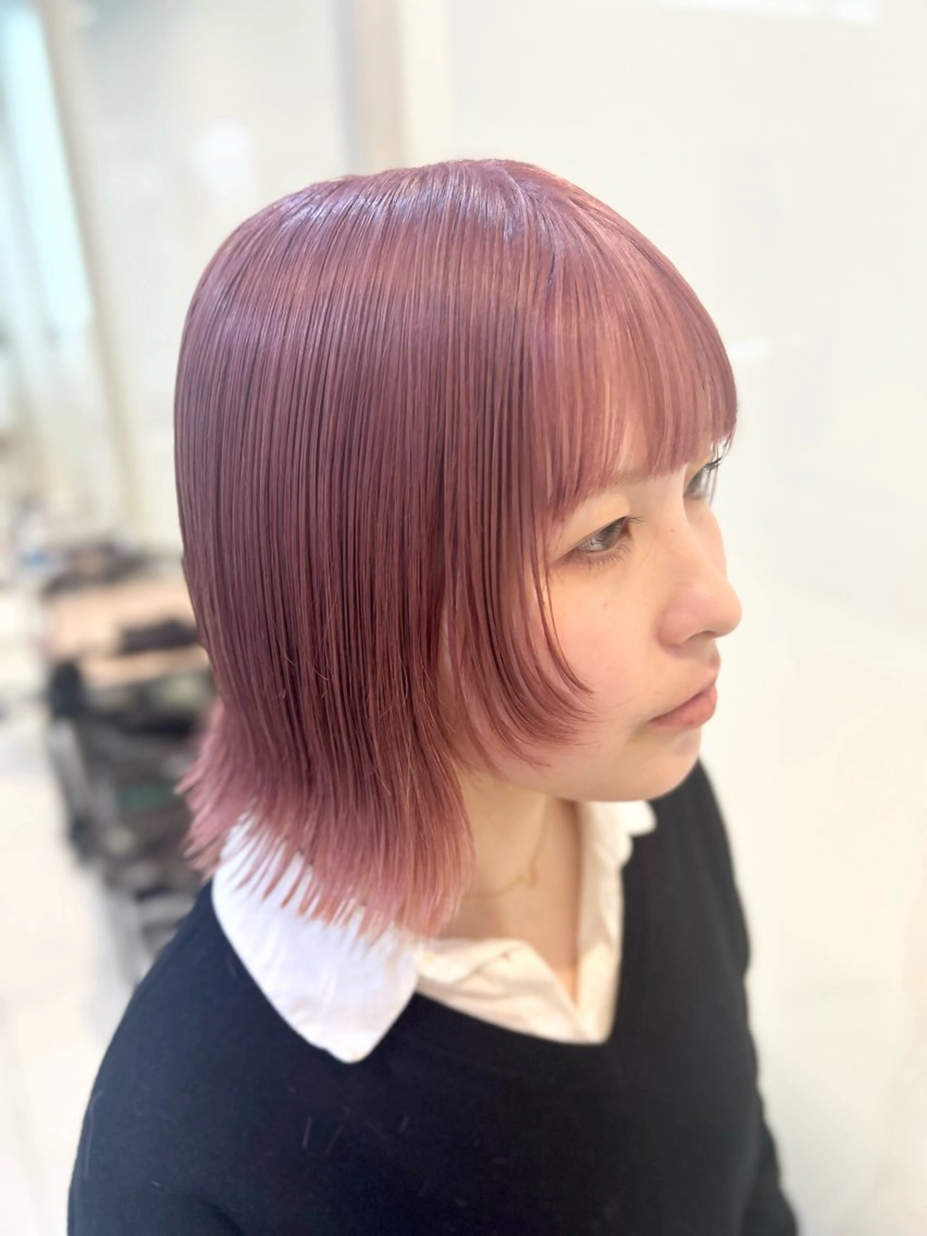 ショート カラー ヘアカラー トリートメント 艶質改善/縮毛矯正 ササキナツミのヘアスタイル