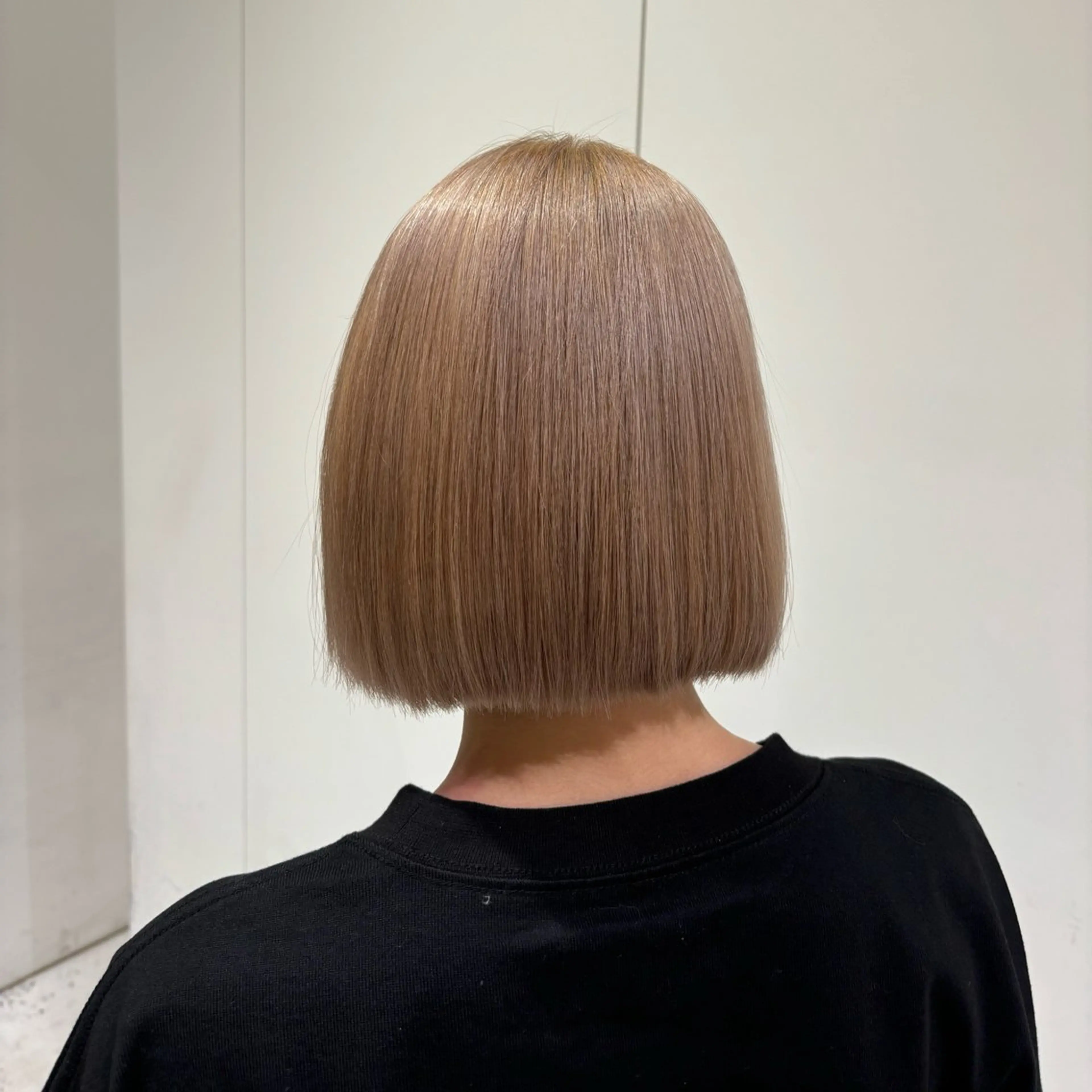 カラー ブリーチ yuka/ 透明感カラーのヘアスタイル