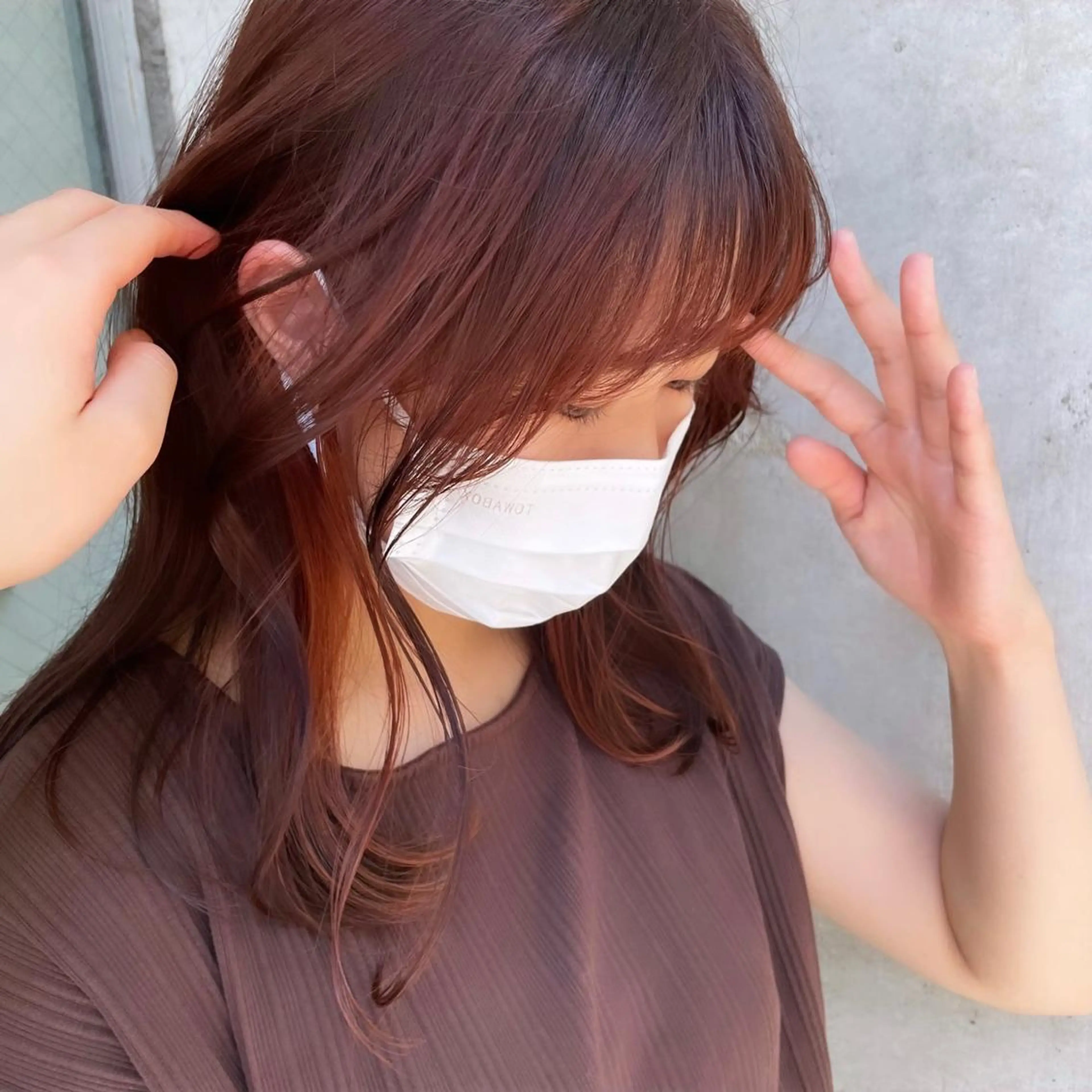 セミロング カラー ブリーチ 濱本 新奈 / 髪質改善パーマのヘアスタイル