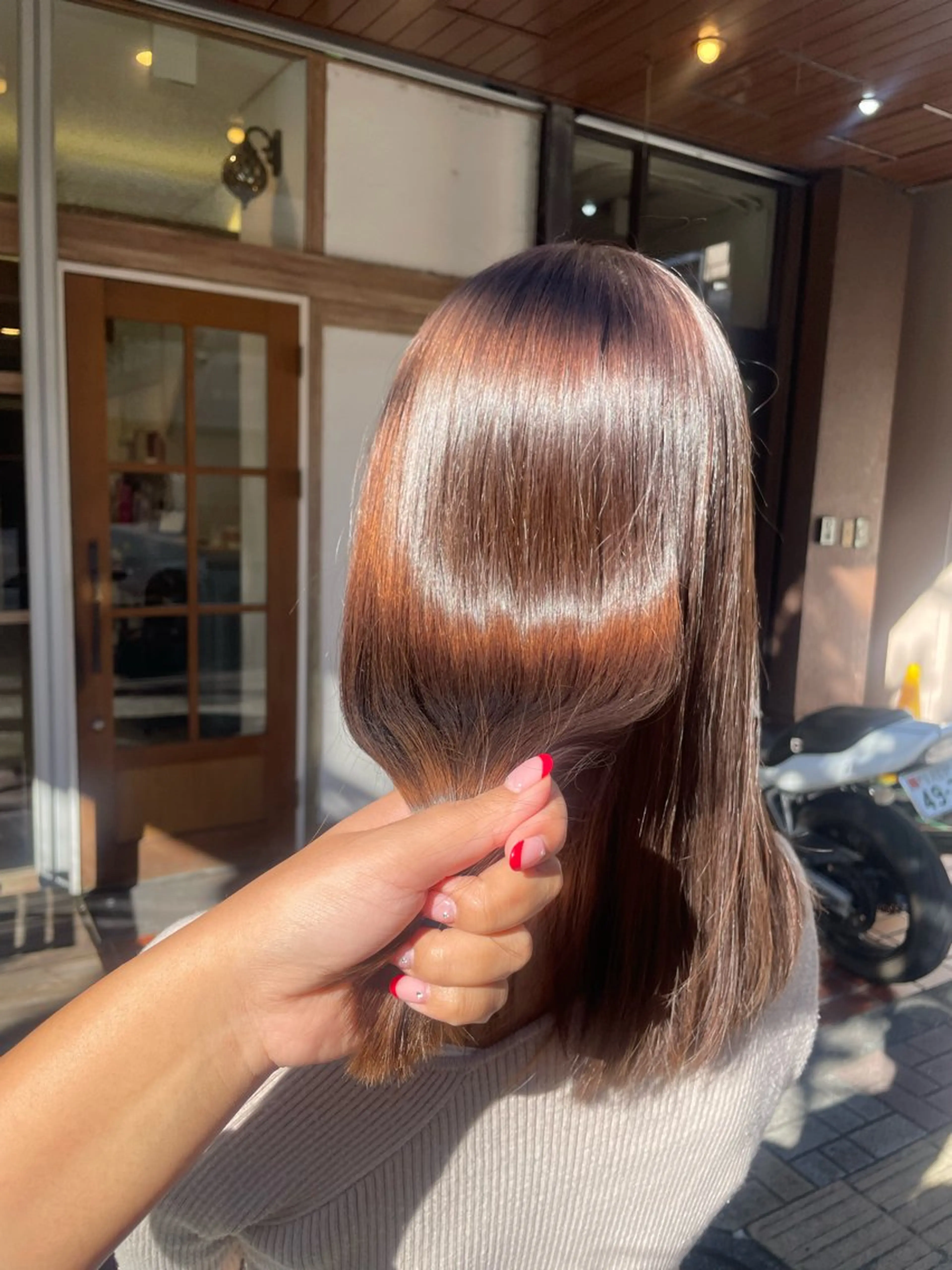 ロング 髪質改善 カット トリートメント 立川・くびれミディ 旬なデザインカラーのヘアスタイル