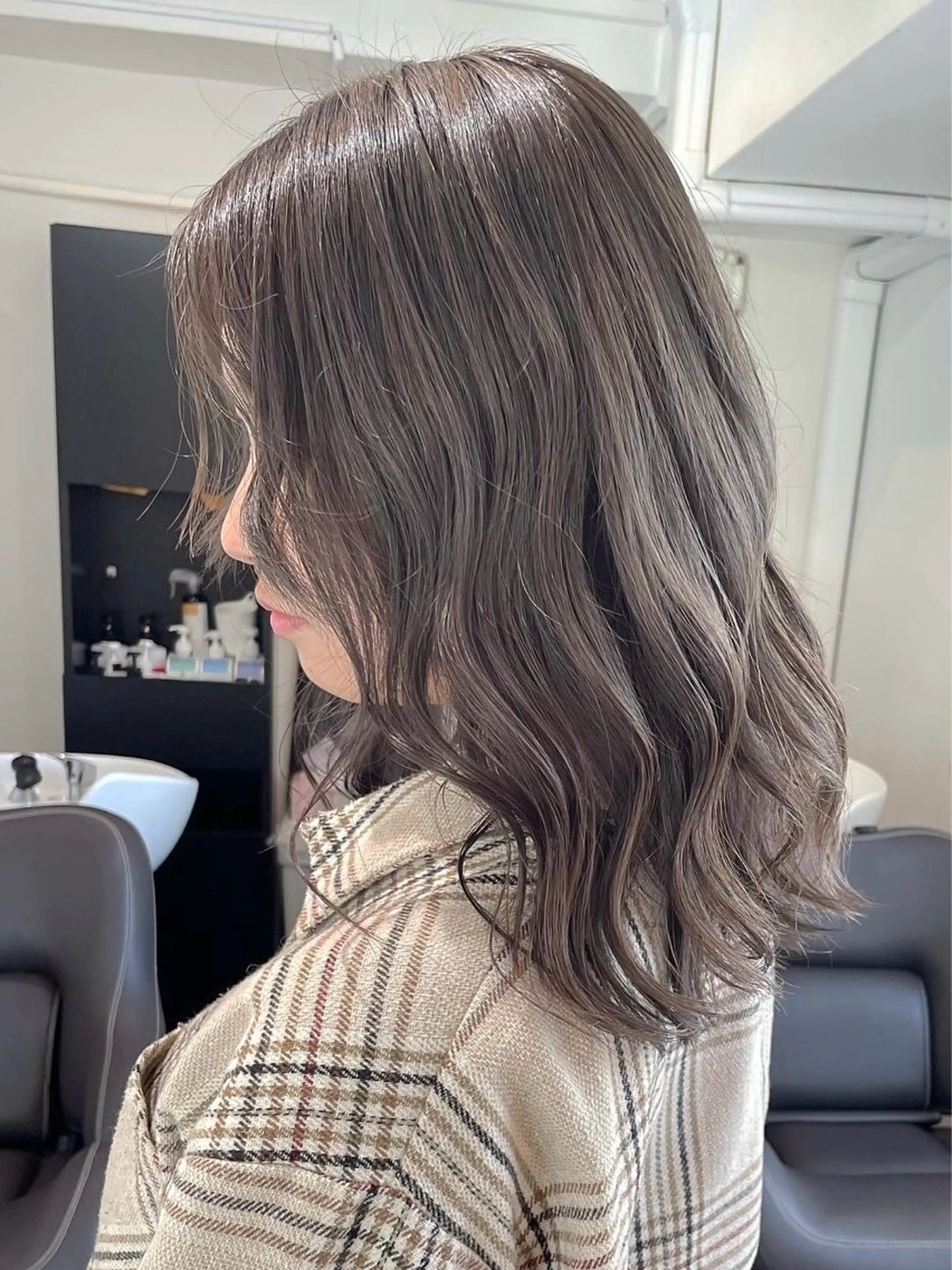 ミディアム カラー 💚色落ちまで可愛い 髪質改善カラーゆうまのヘアスタイル