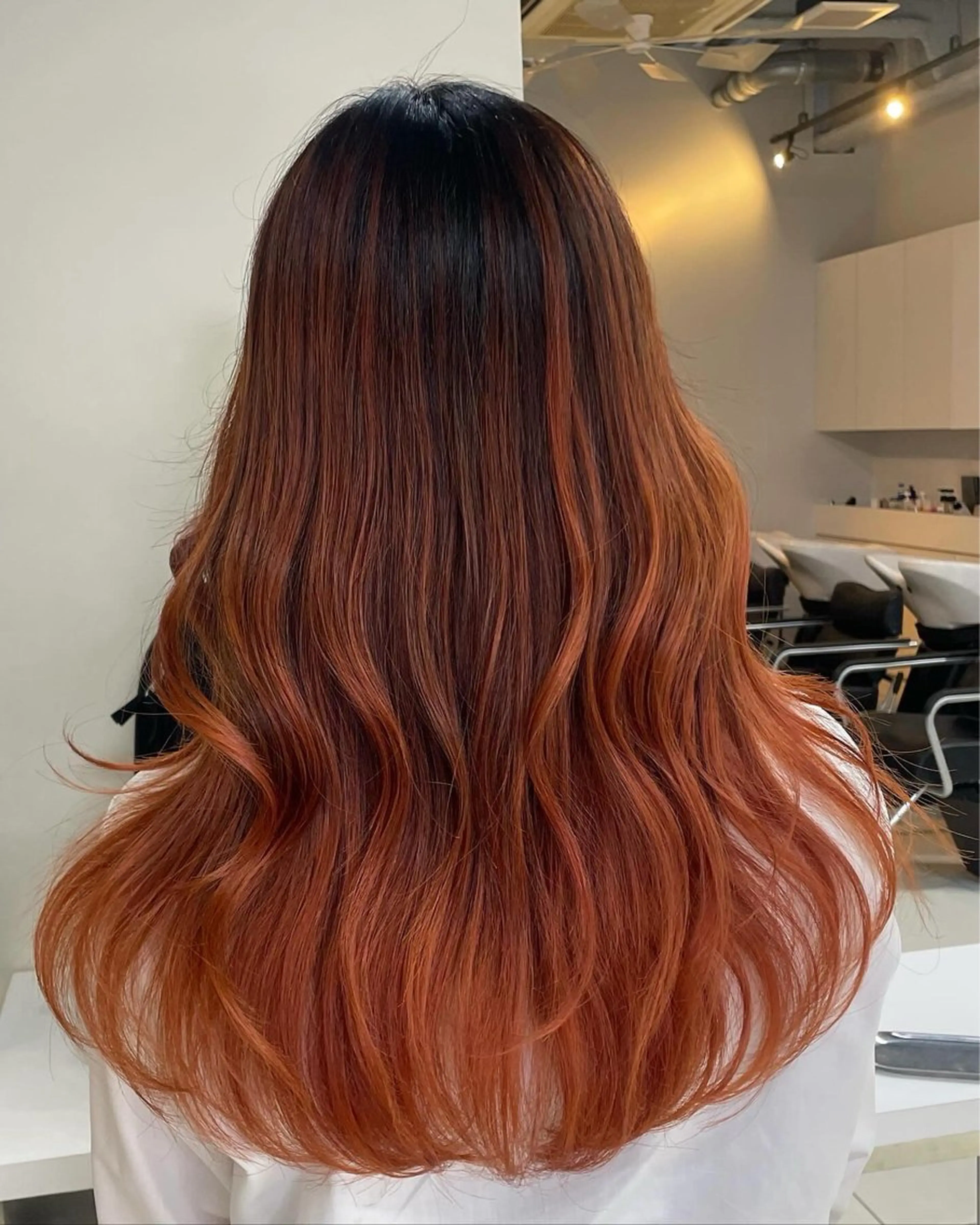 ロング カラー バレイヤージュ ブリーチ レイヤーカット カット ヘアカラー トリートメント ヘアセット Rikuto/原宿 /バレイヤージュのヘアスタイル