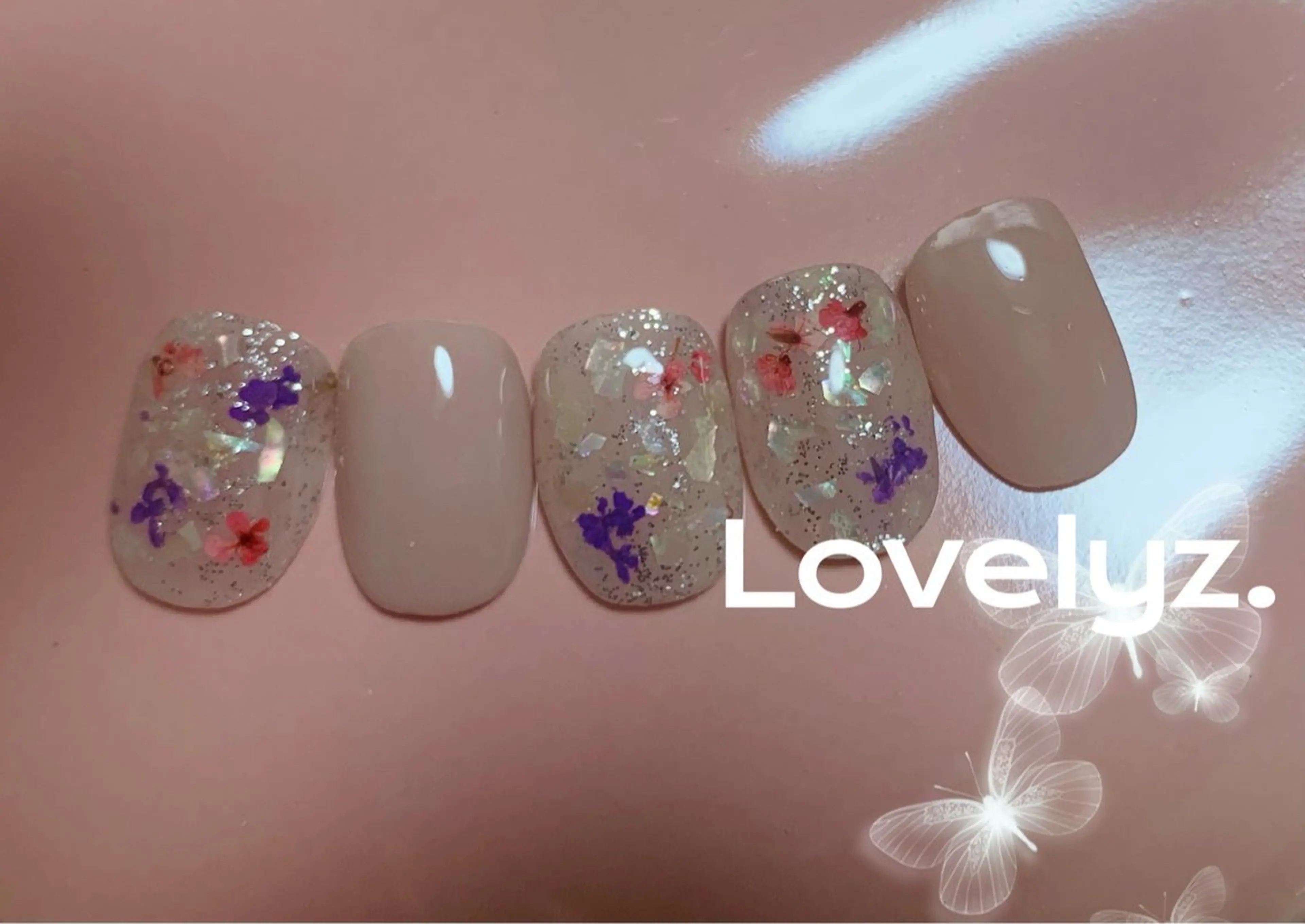 ネイル Nail Salon Lovelyz.所属・Nail Salon Lovelyz.のネイルデザイン
