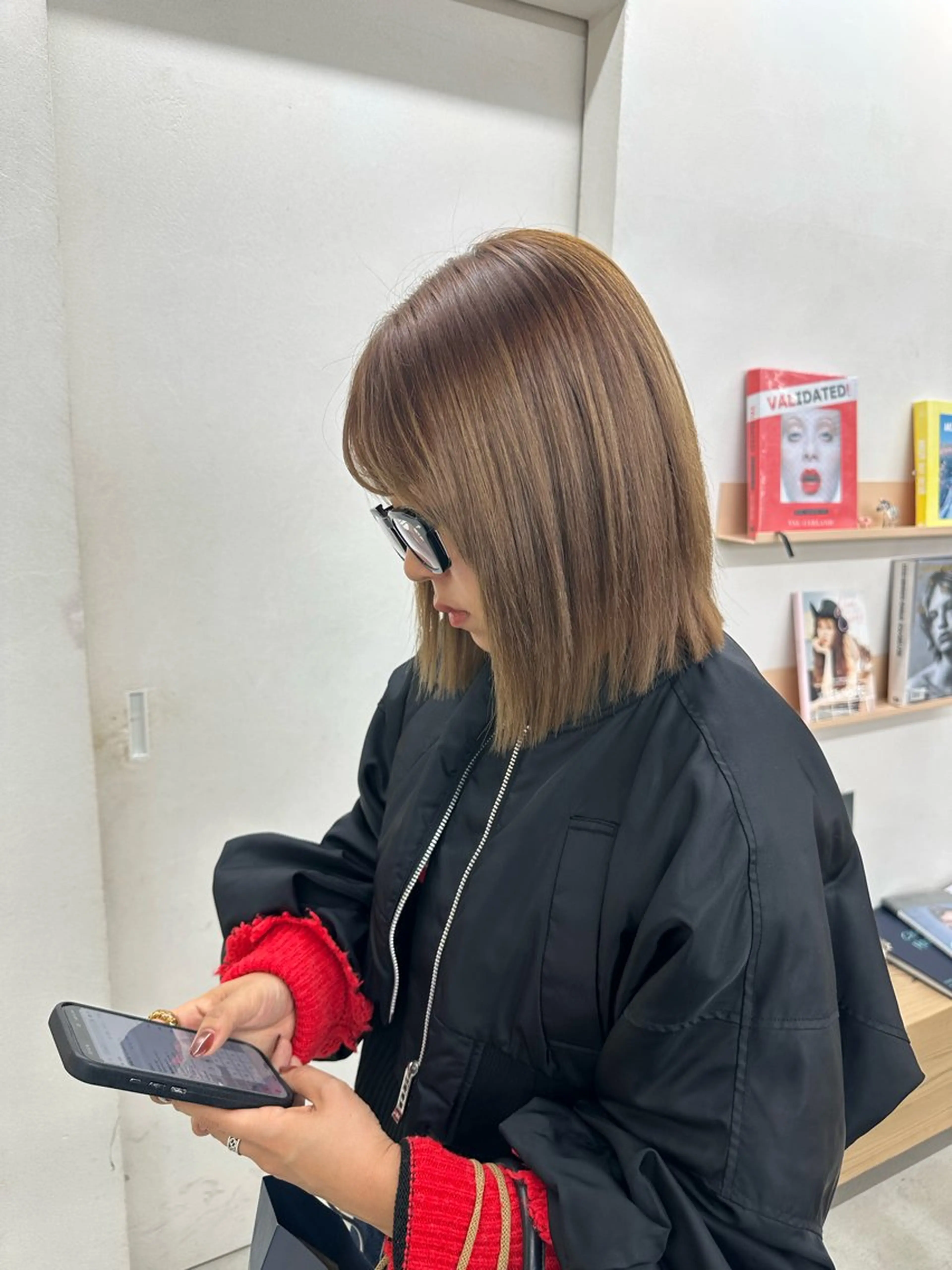 ミディアム カラー パーマ ブリーチ ダブルカラー ブリーチなしカラー 縮毛矯正 パーマ 縮毛矯正 ハイトーン/縮毛矯正 /艶カラー/mikuのヘアスタイル