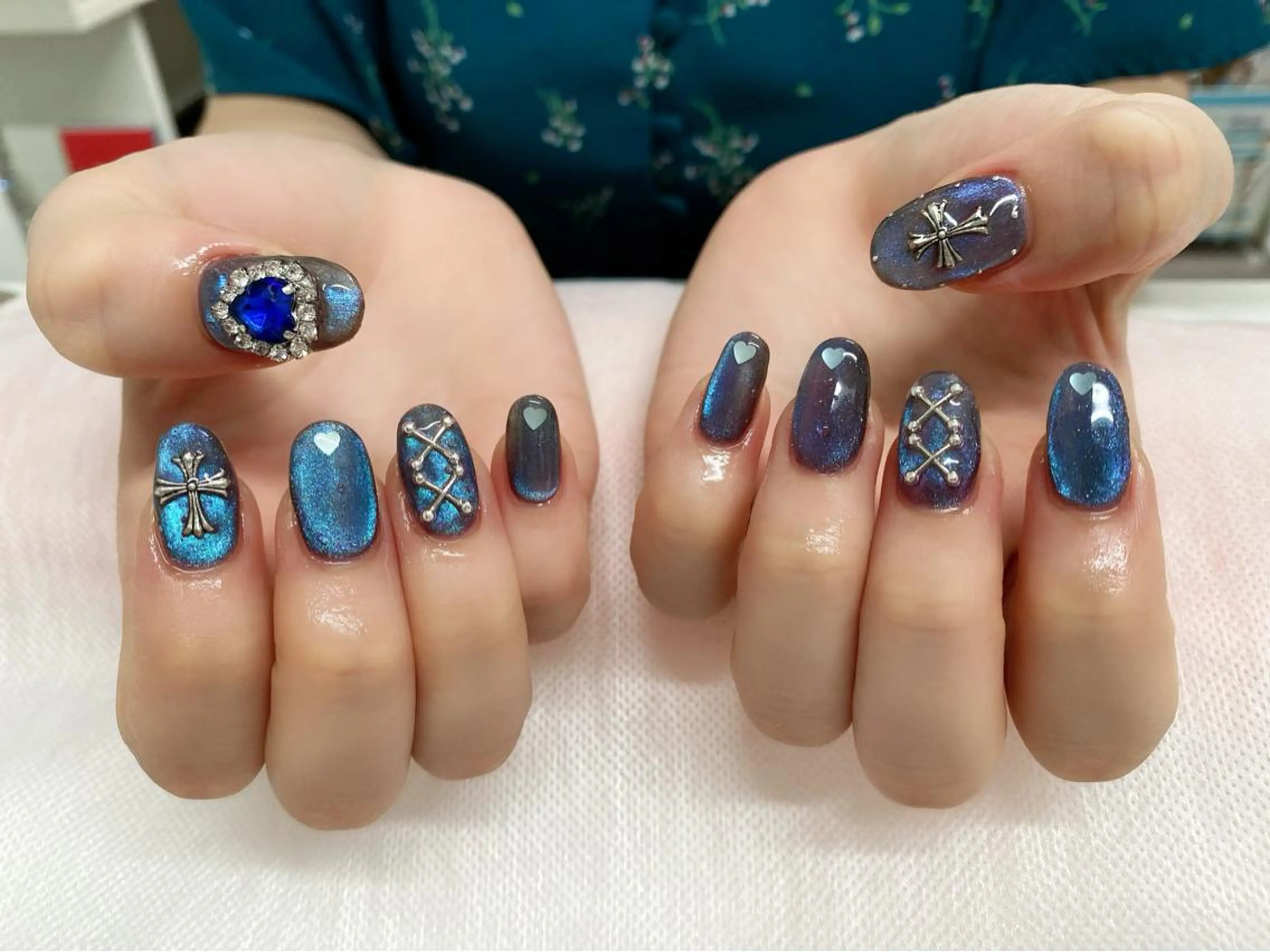 ネイル 持ち込み ハンドネイル 武藤 千裕のエステ・リラクイメージ