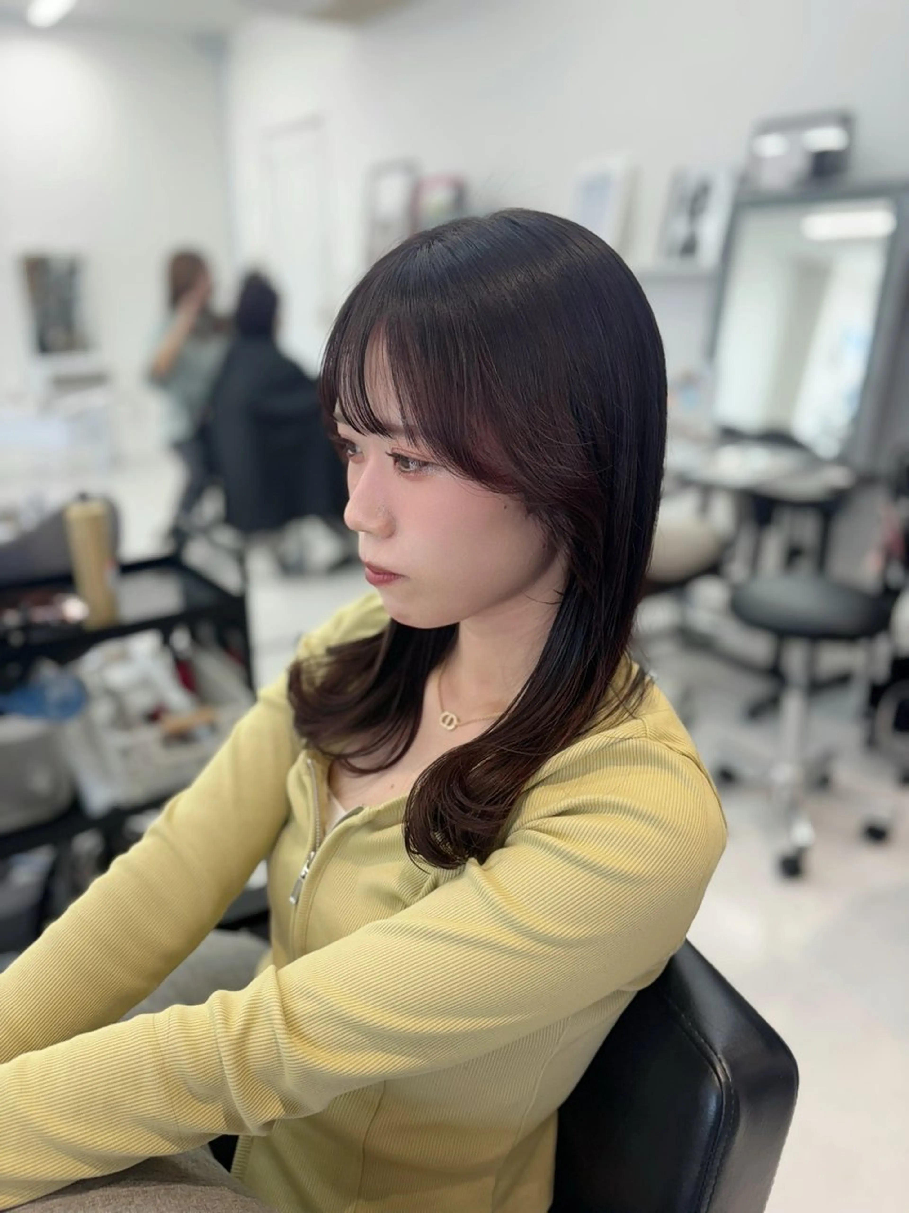 リピーター様【前髪カットカラー】透明感カラー🫧＋前髪カット＋髪質改善バイカルテＴＲ✨の写真