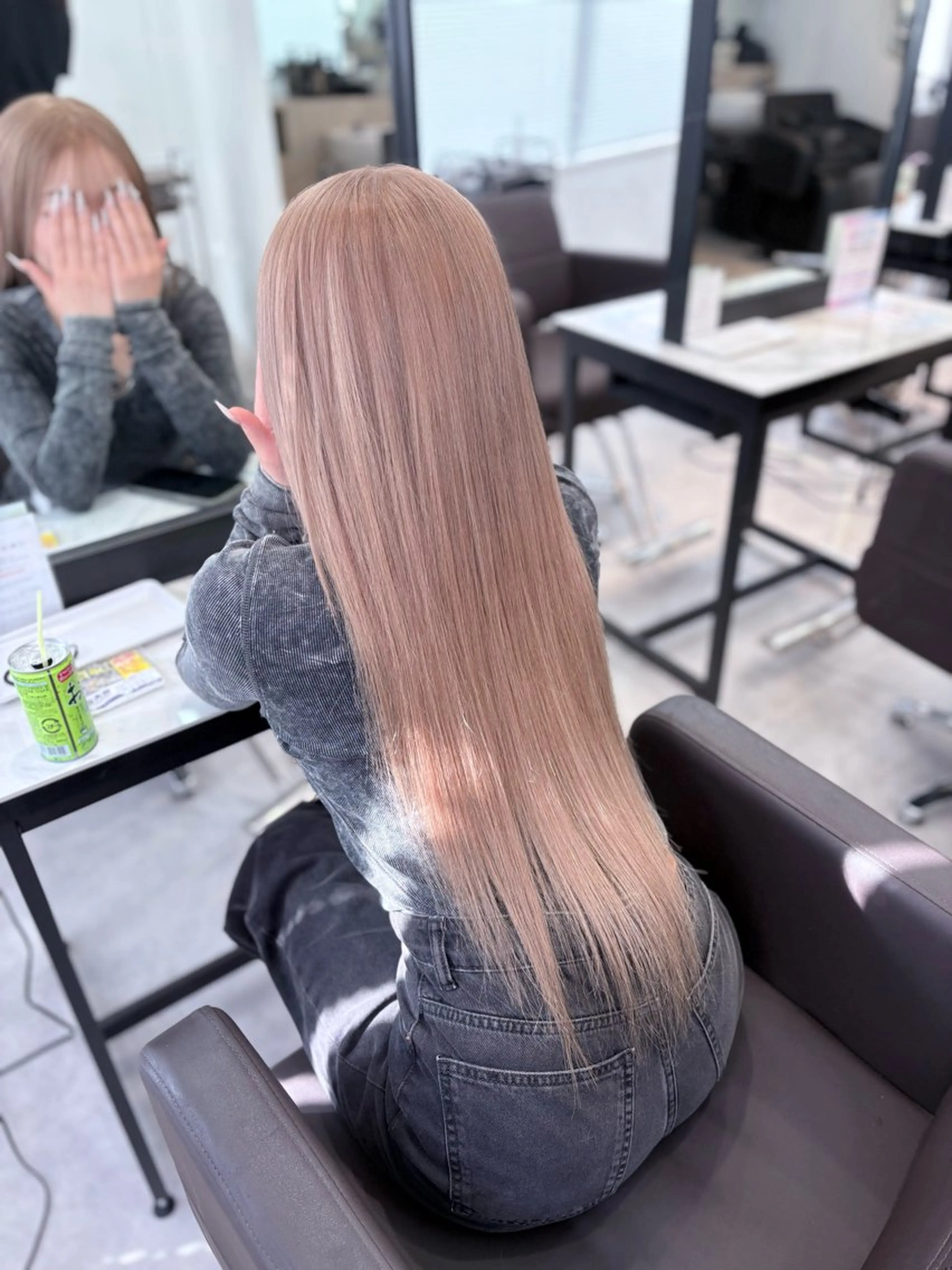 ロング シールエクステ エクステ エクステ 韓国風レイヤーカット 艶カラー🫧菊池のヘアスタイル