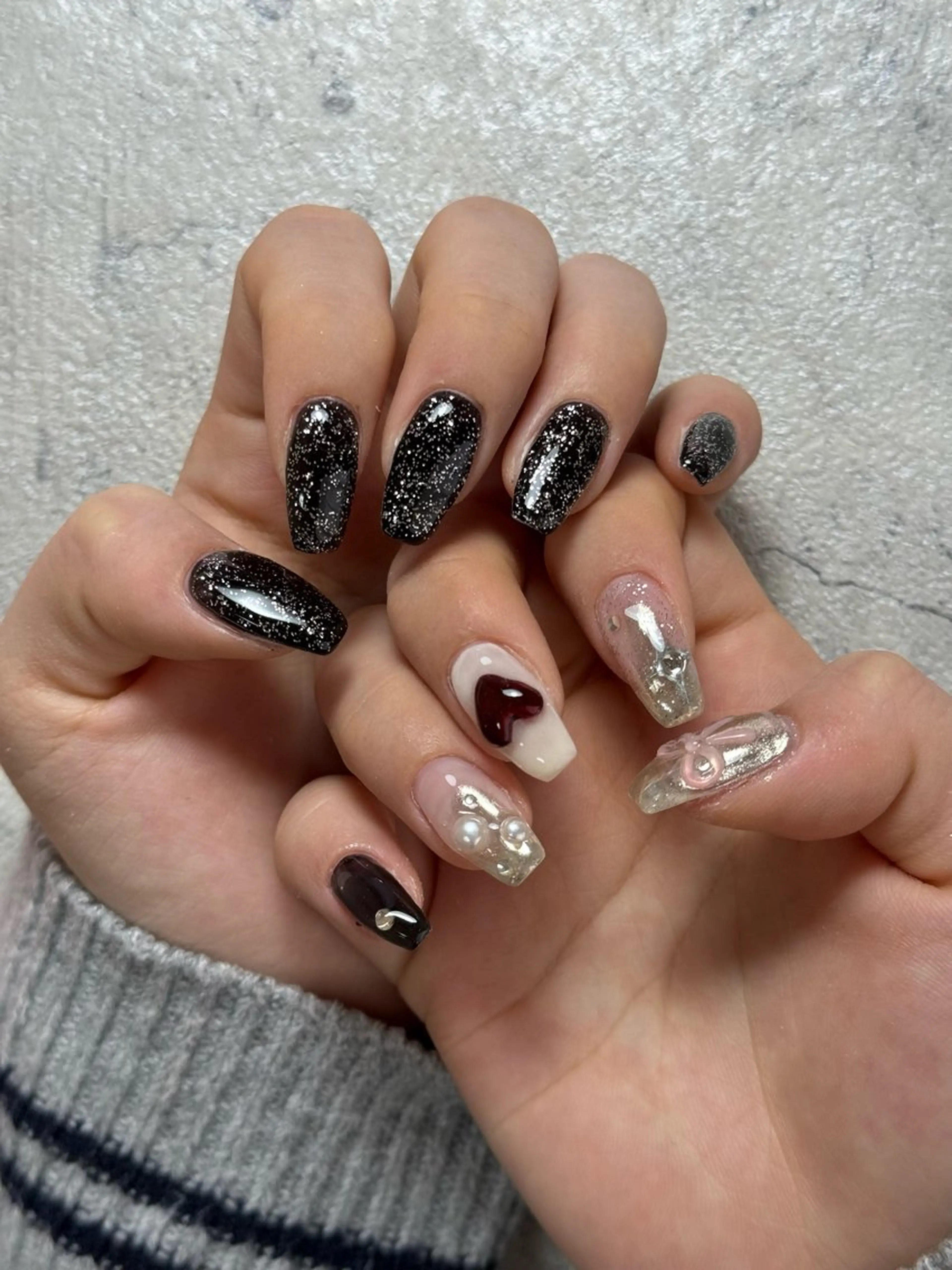 ネイル ジェルネイル ハート 韓国ネイル 持ち込み パラジェル ハンドネイル flowers nailのネイルデザイン