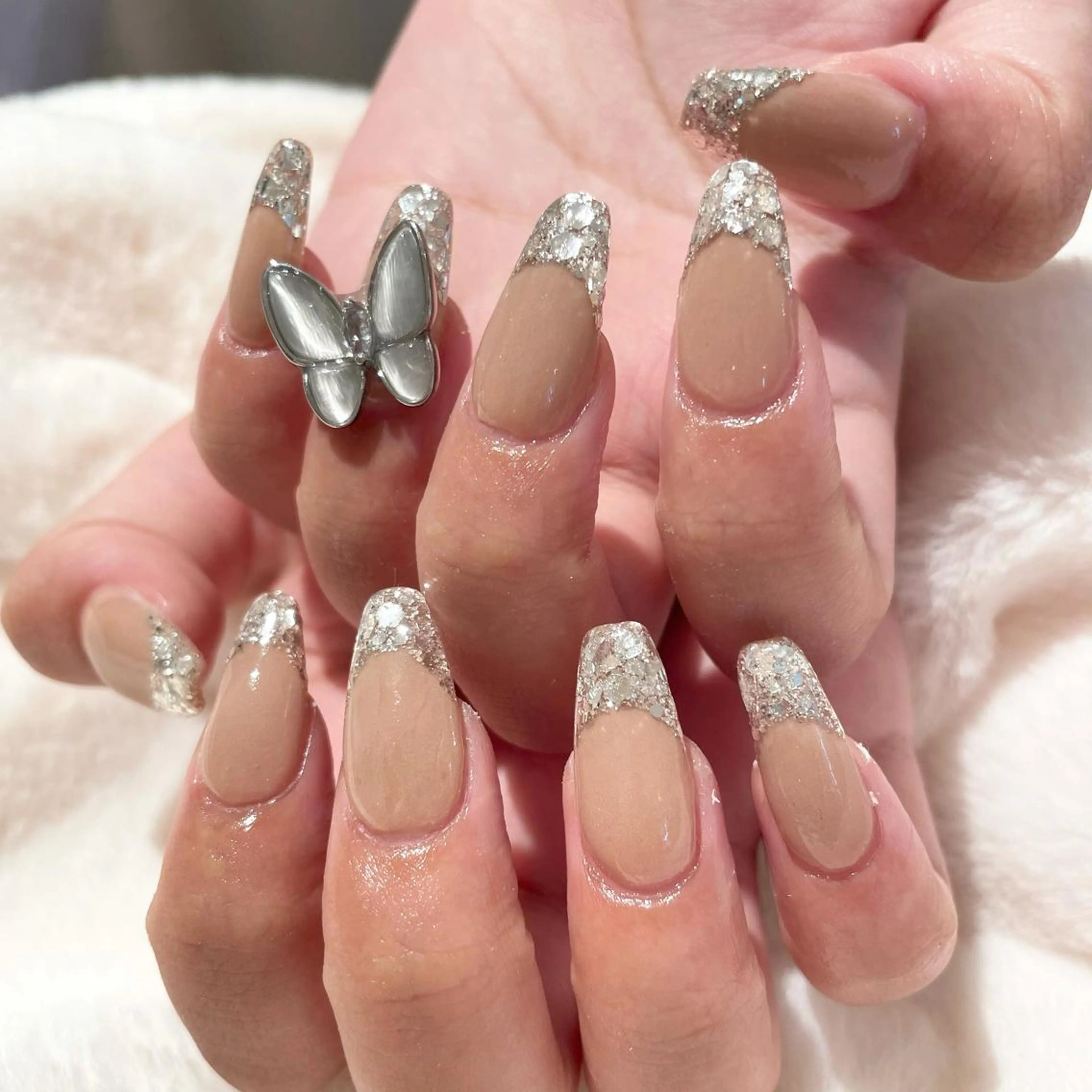 ネイル ドライヘッドスパ 名古屋駅徒歩5分のエステ・リラクイメージ